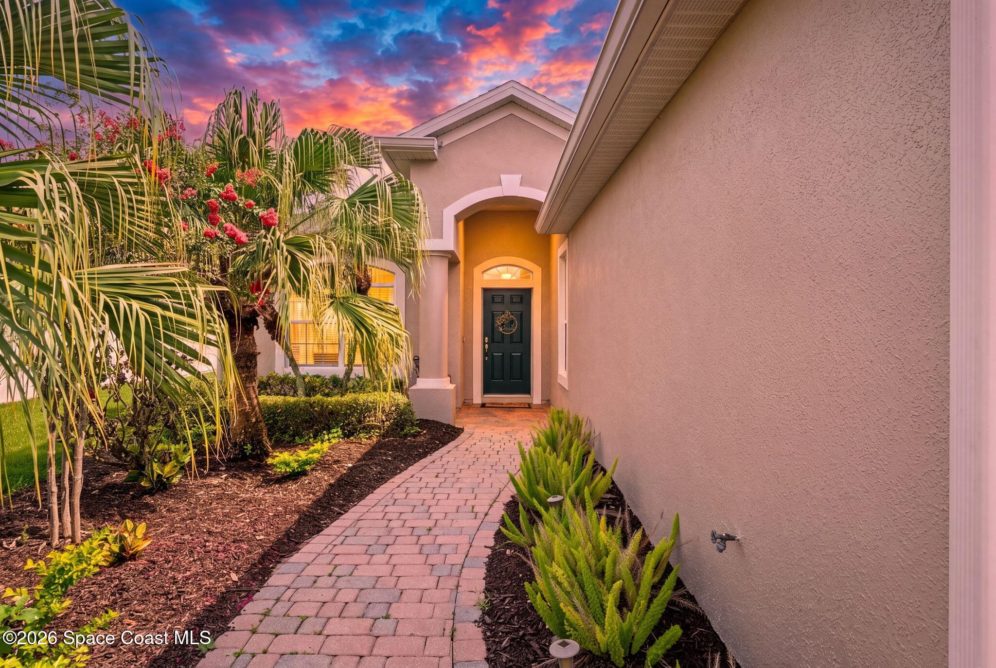 3354 Moonstone Lane