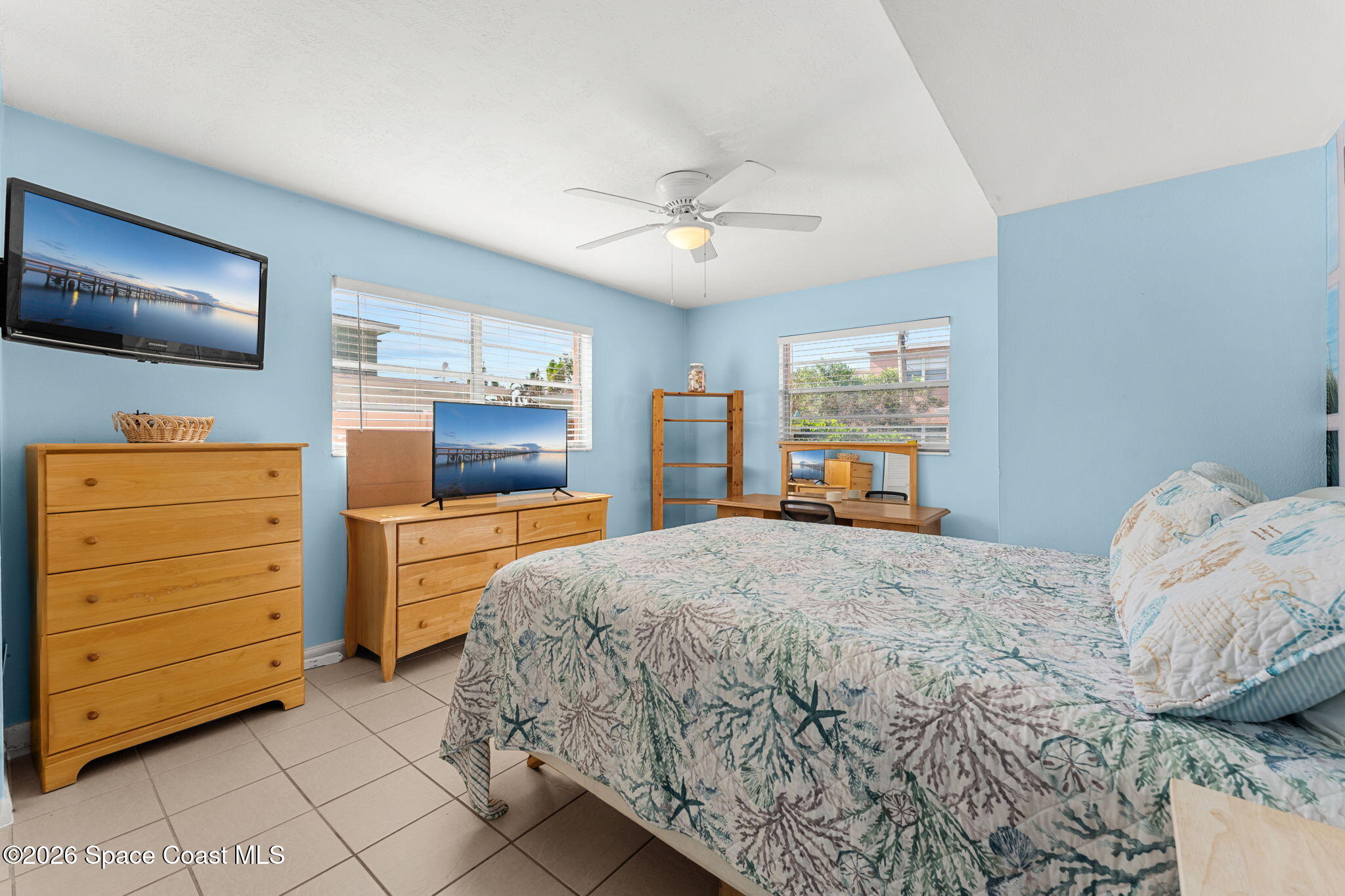 419 Madison Avenue G102