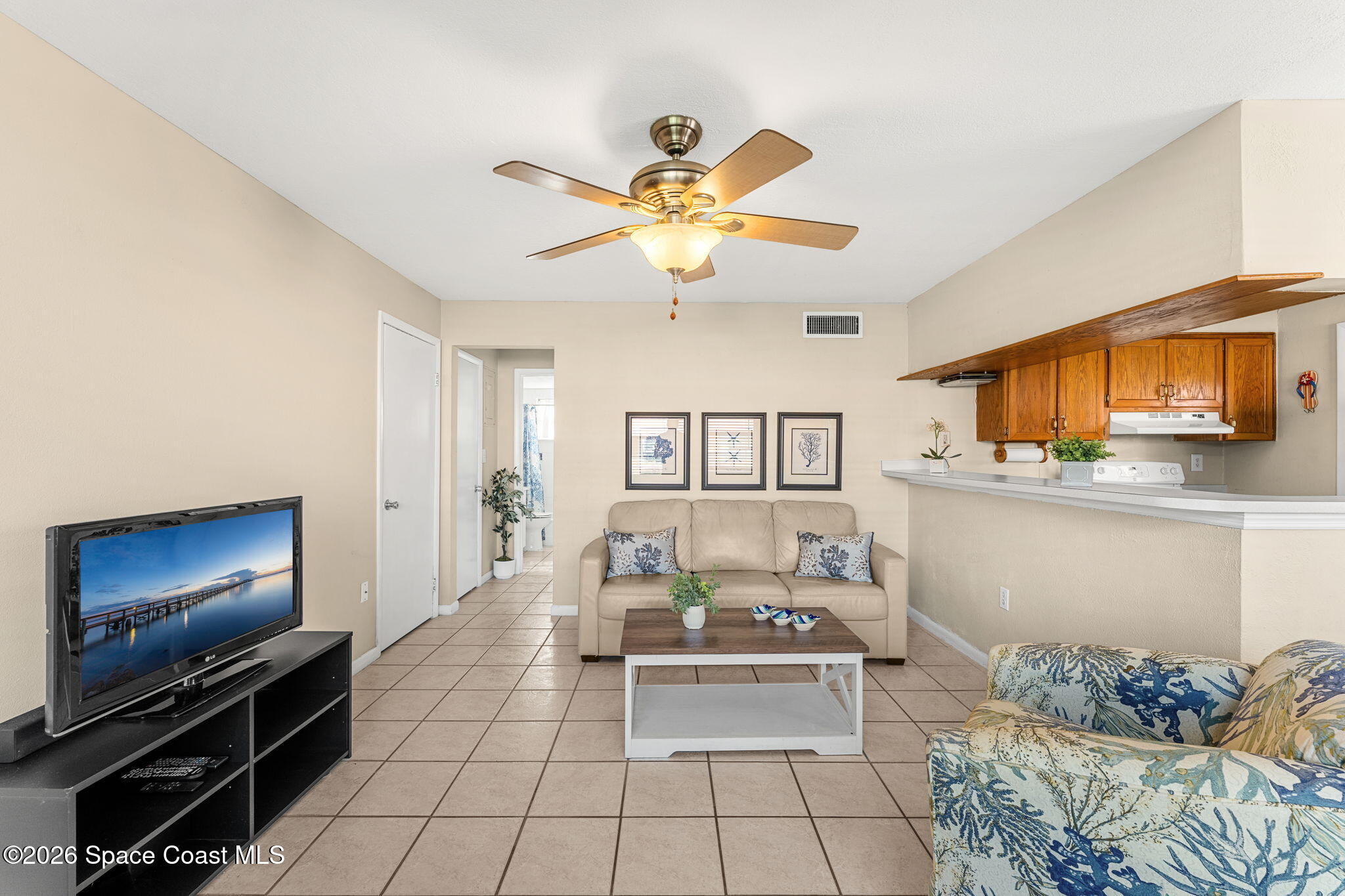 419 Madison Avenue G102