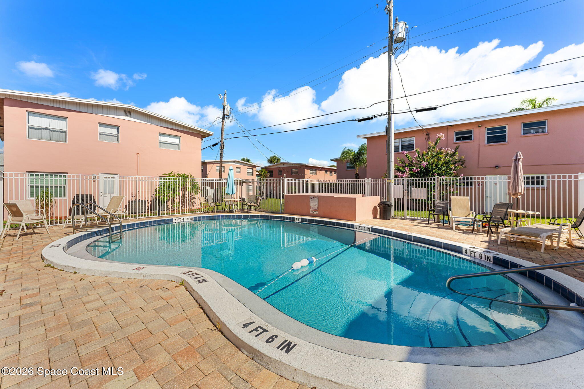 419 Madison Avenue G102