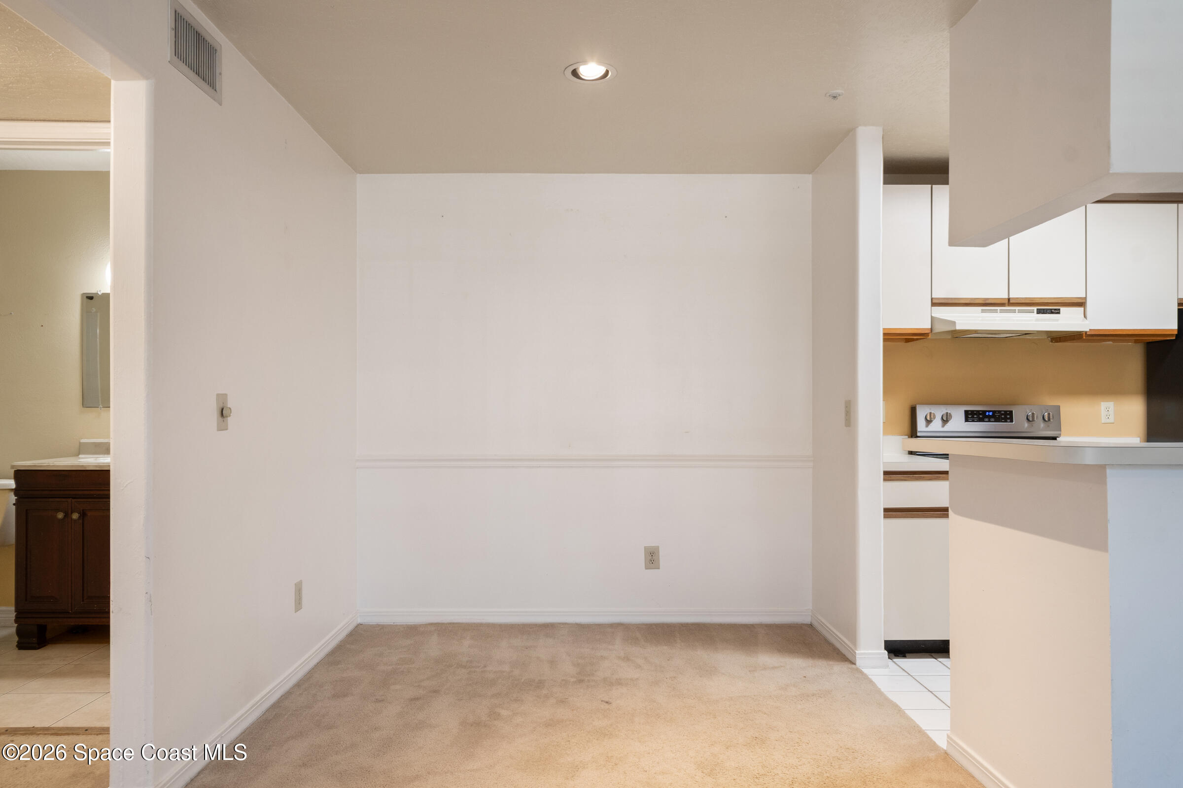 7667 N Wickham Road 813