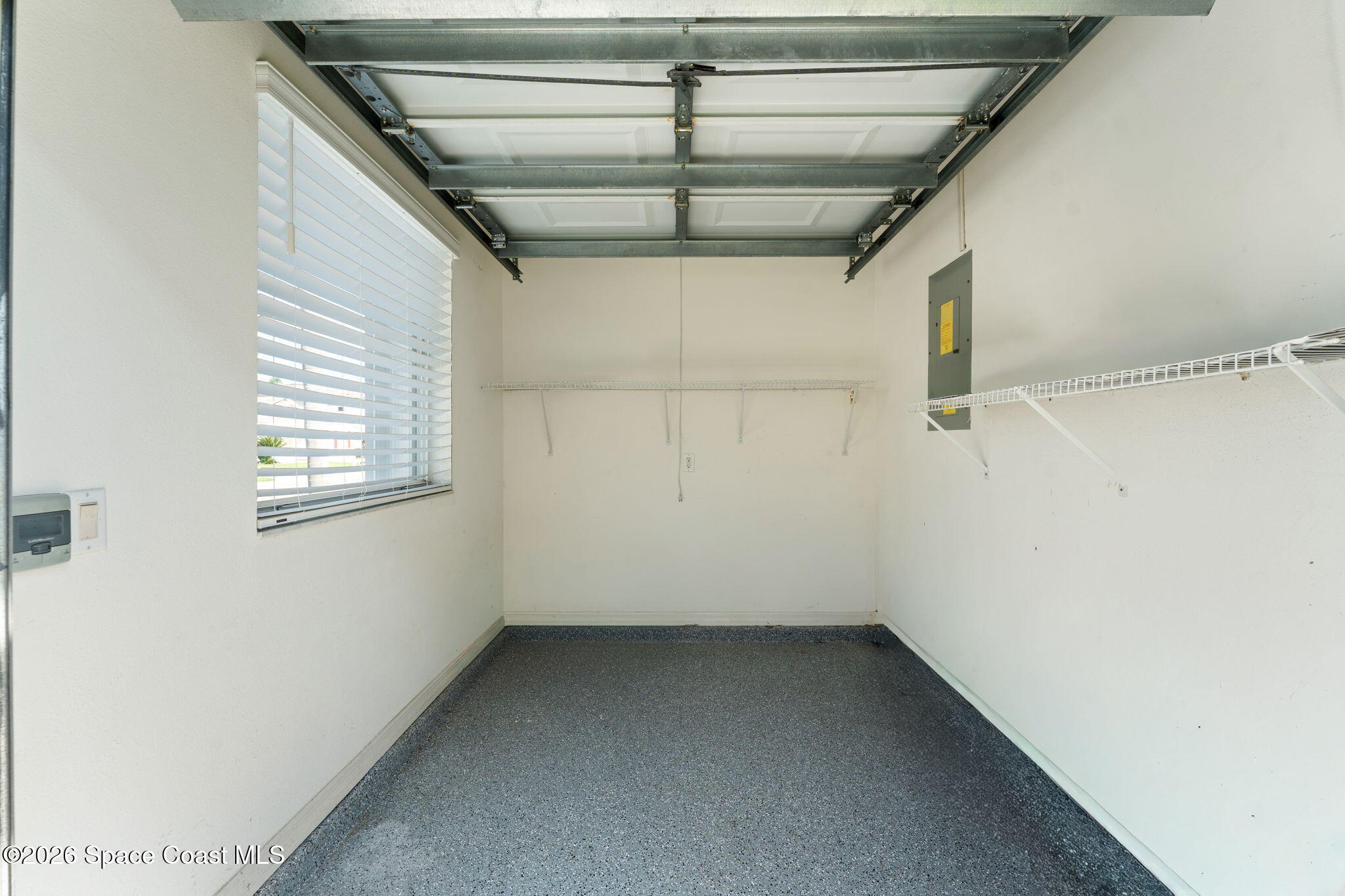 761 E Plantation Drive