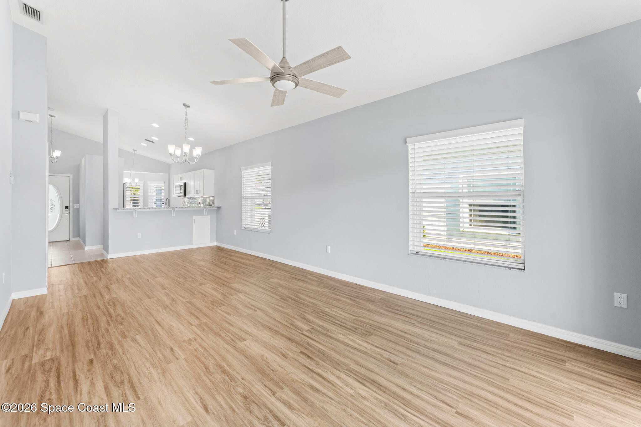 761 E Plantation Drive