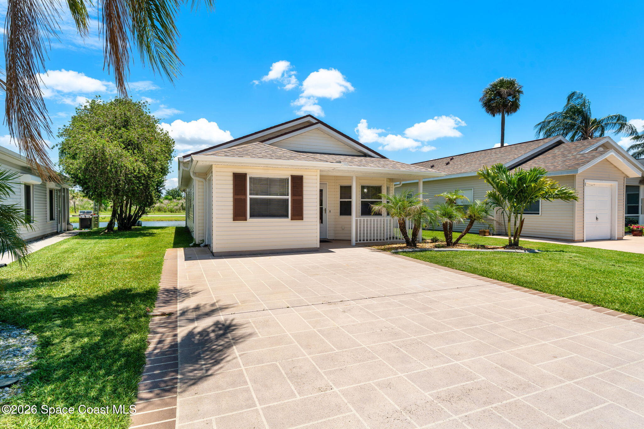 769 E Plantation Drive