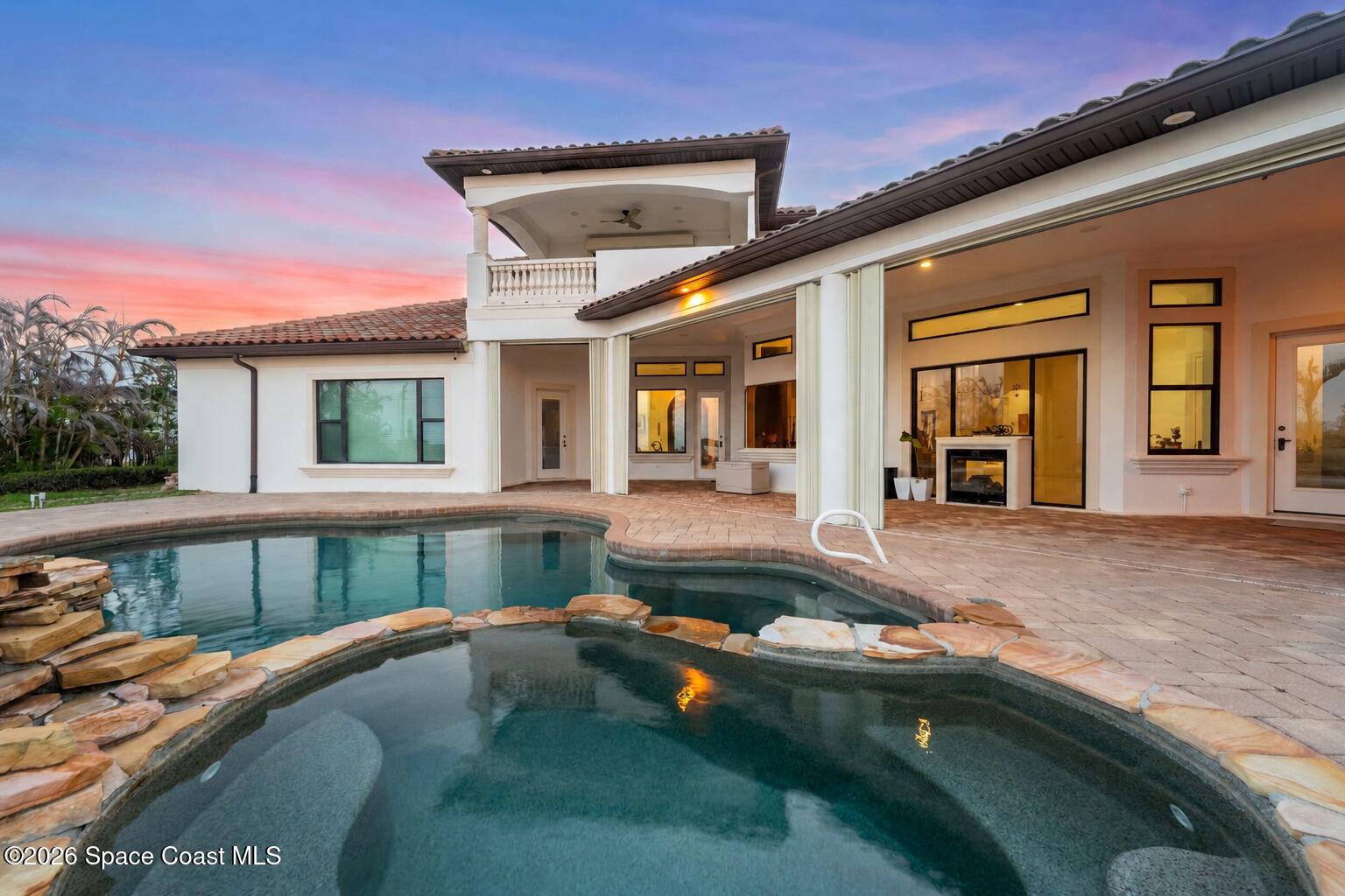 4781 Honeyridge Lane