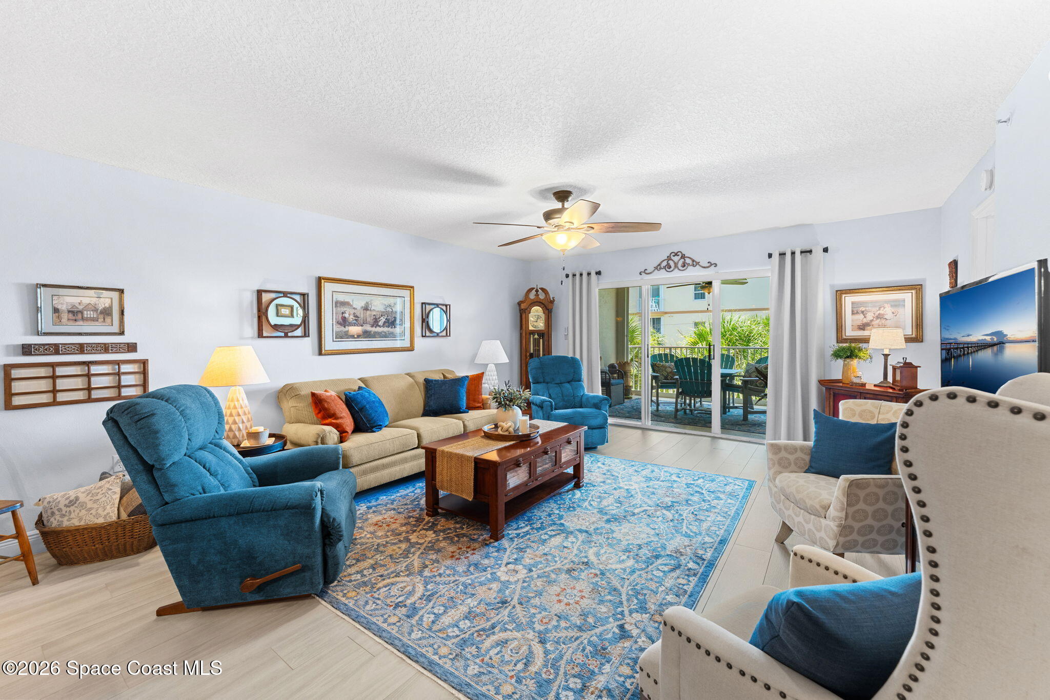 601 Shorewood Drive G303