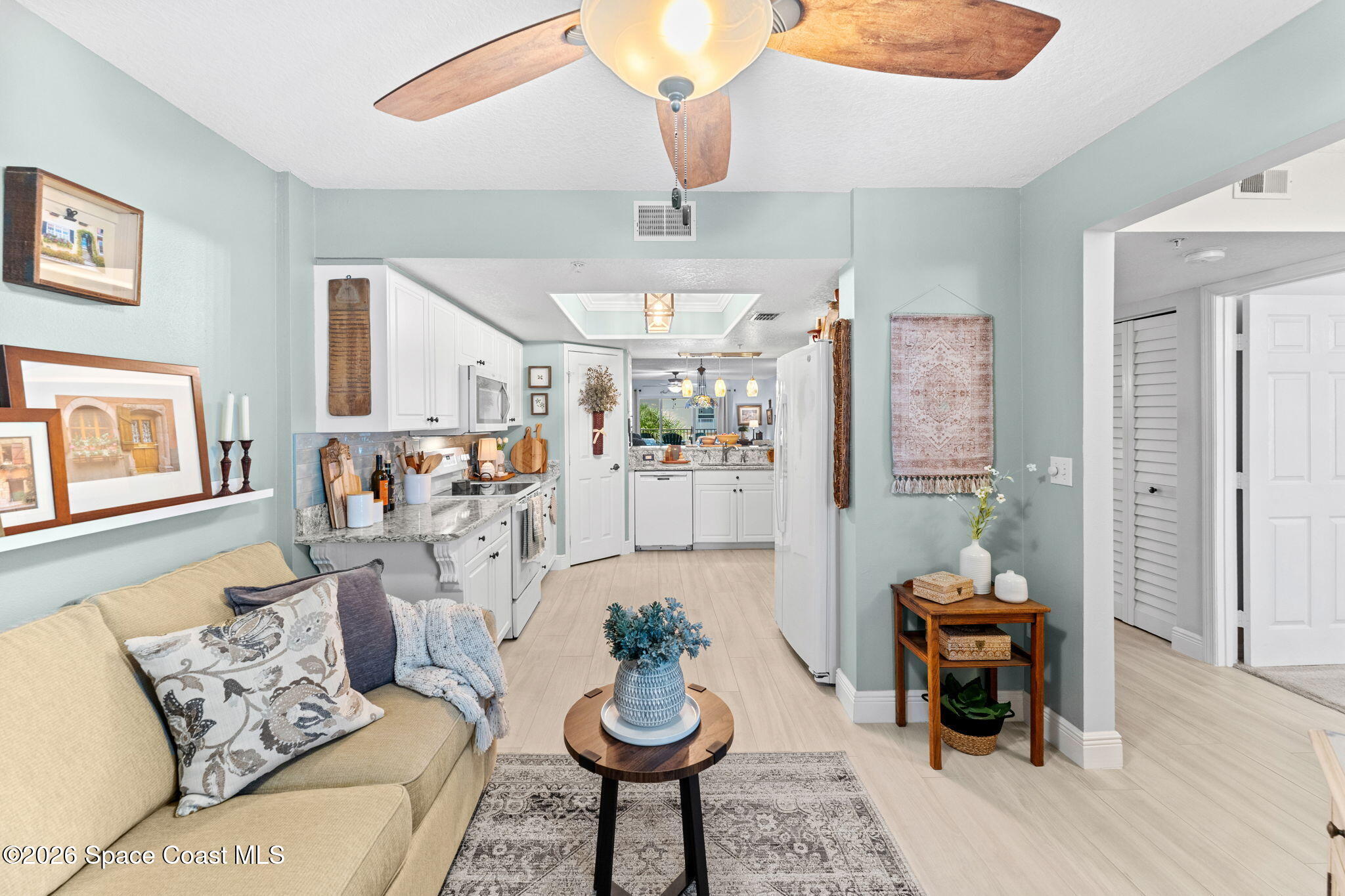 601 Shorewood Drive G303