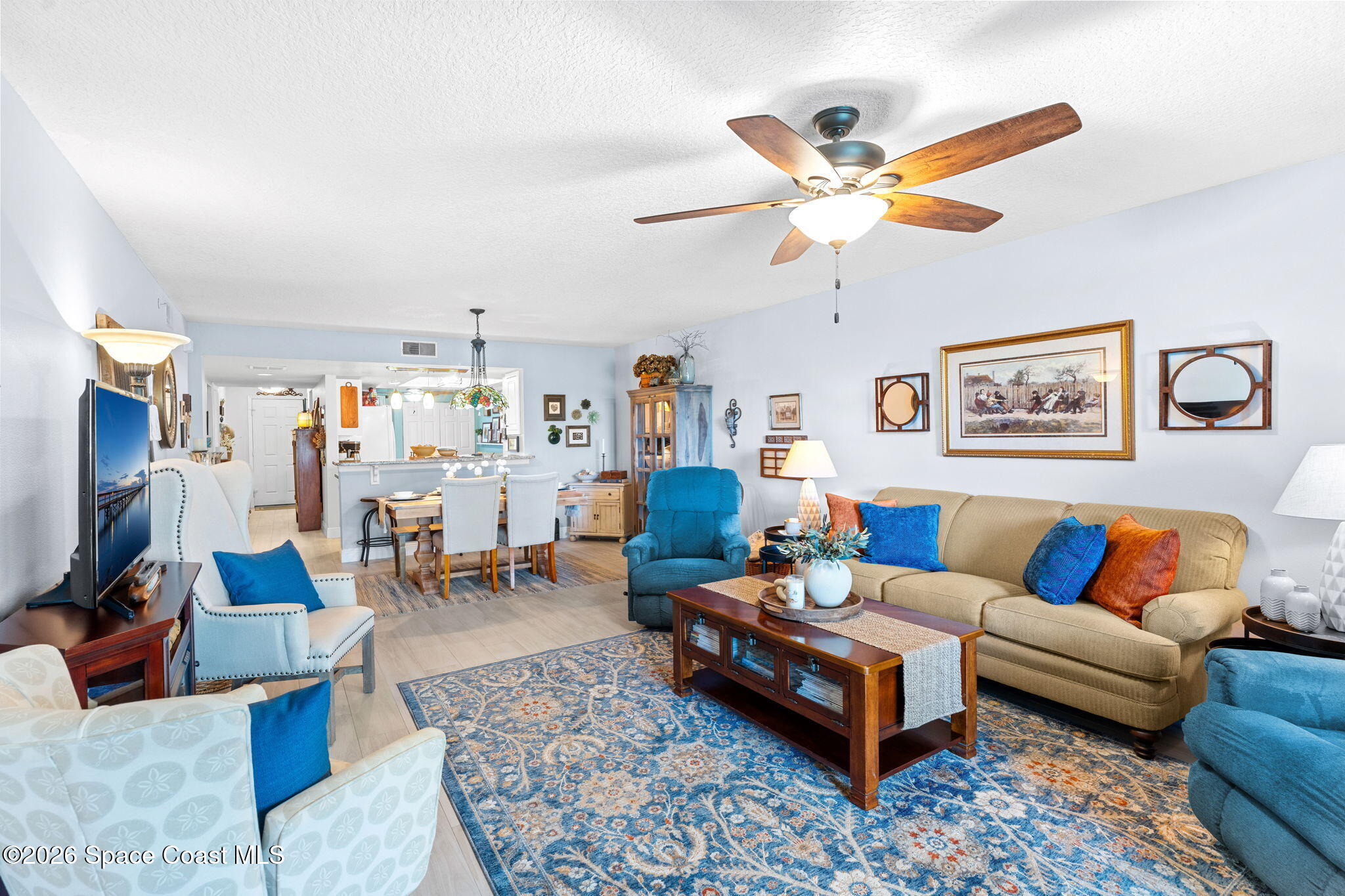 601 Shorewood Drive G303