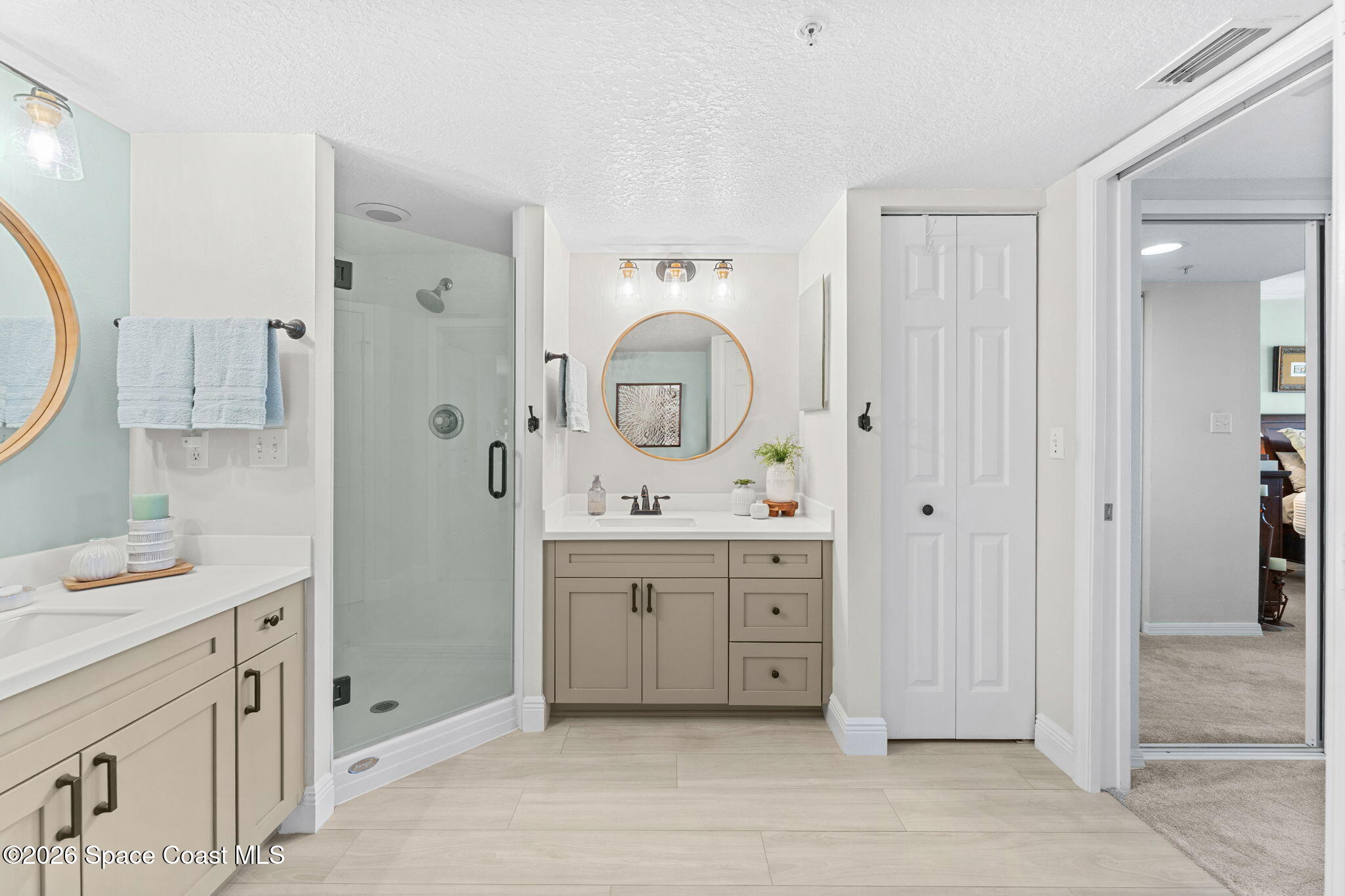 601 Shorewood Drive G303