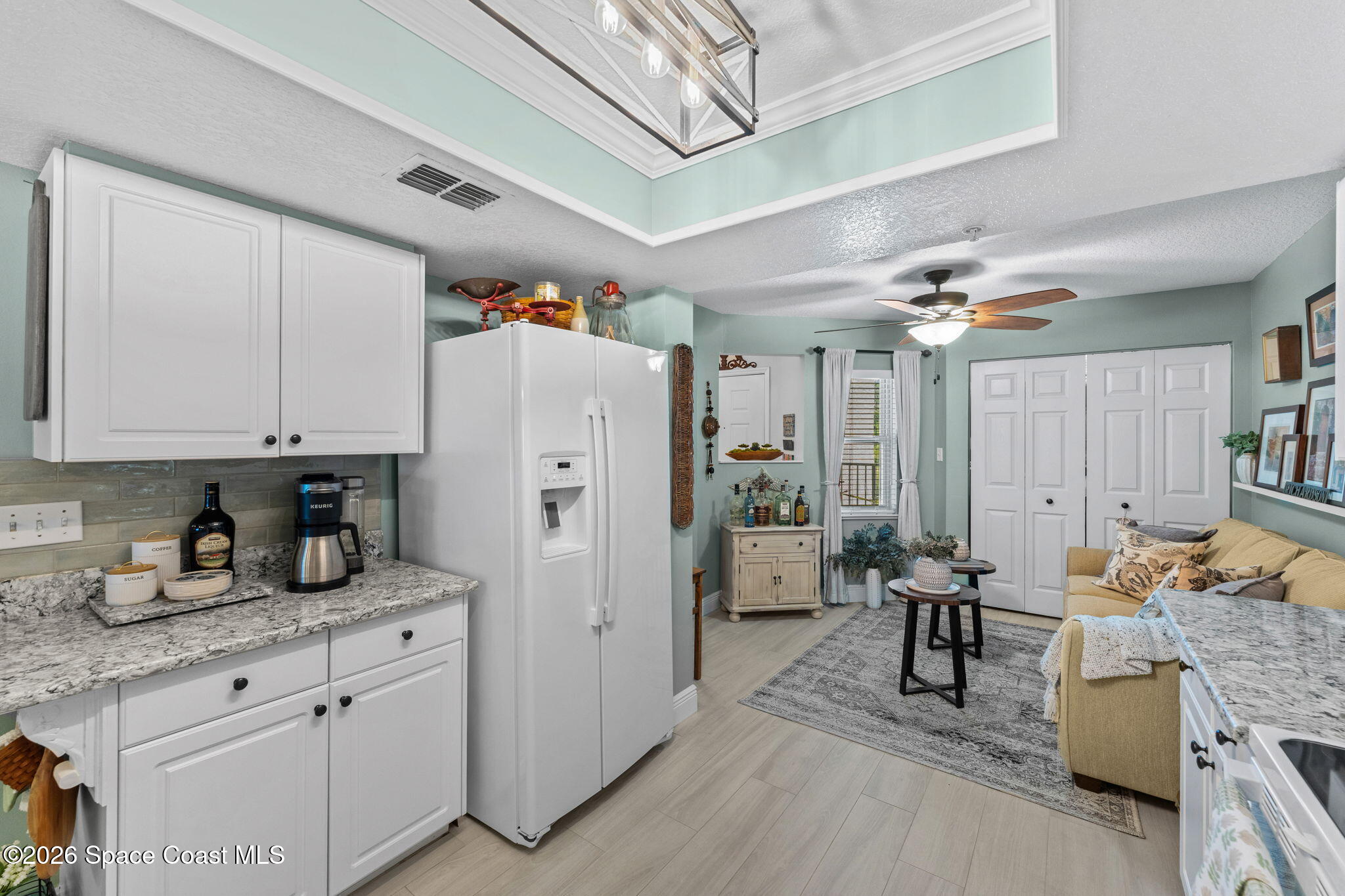 601 Shorewood Drive G303