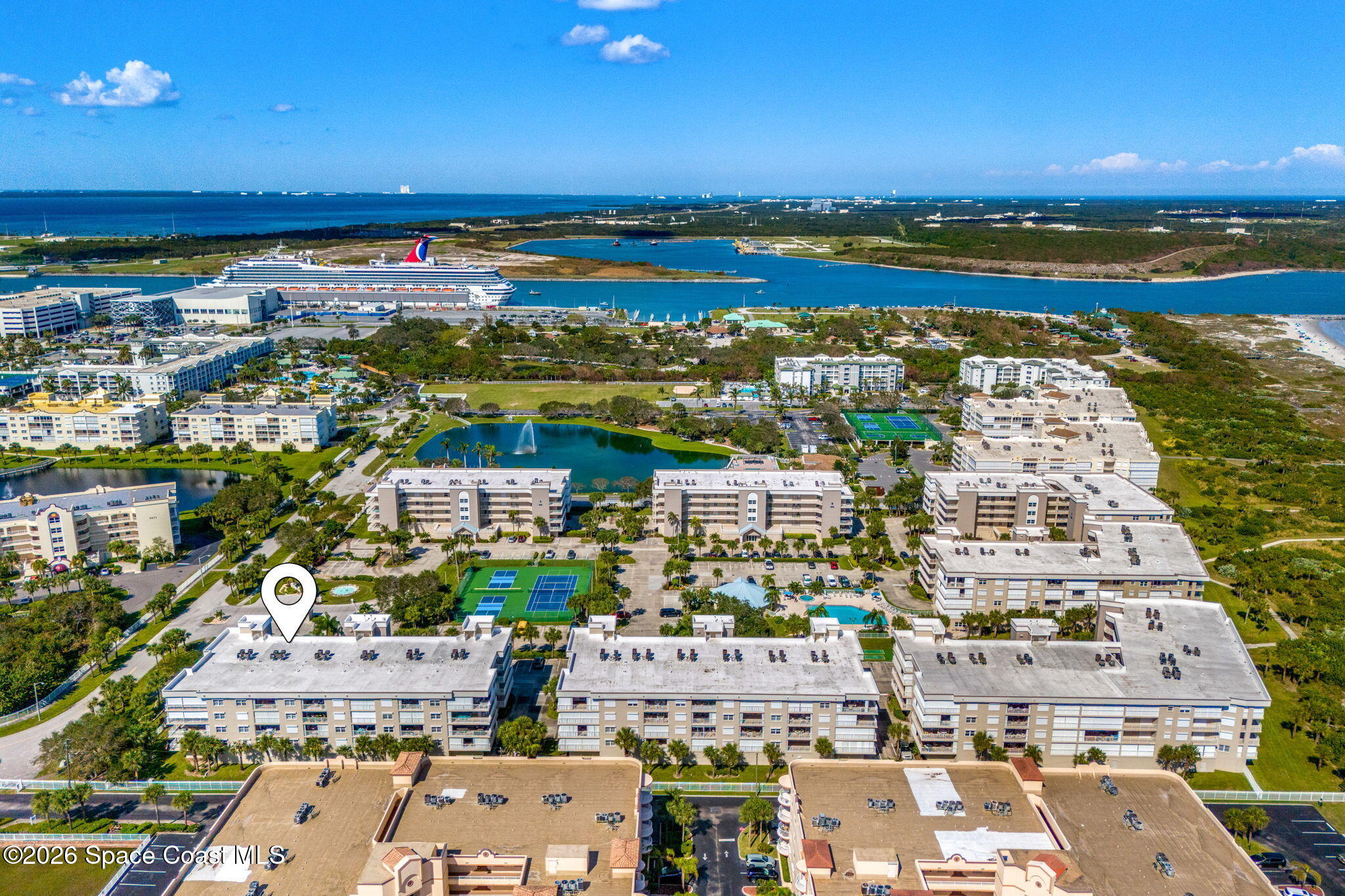 601 Shorewood Drive G303