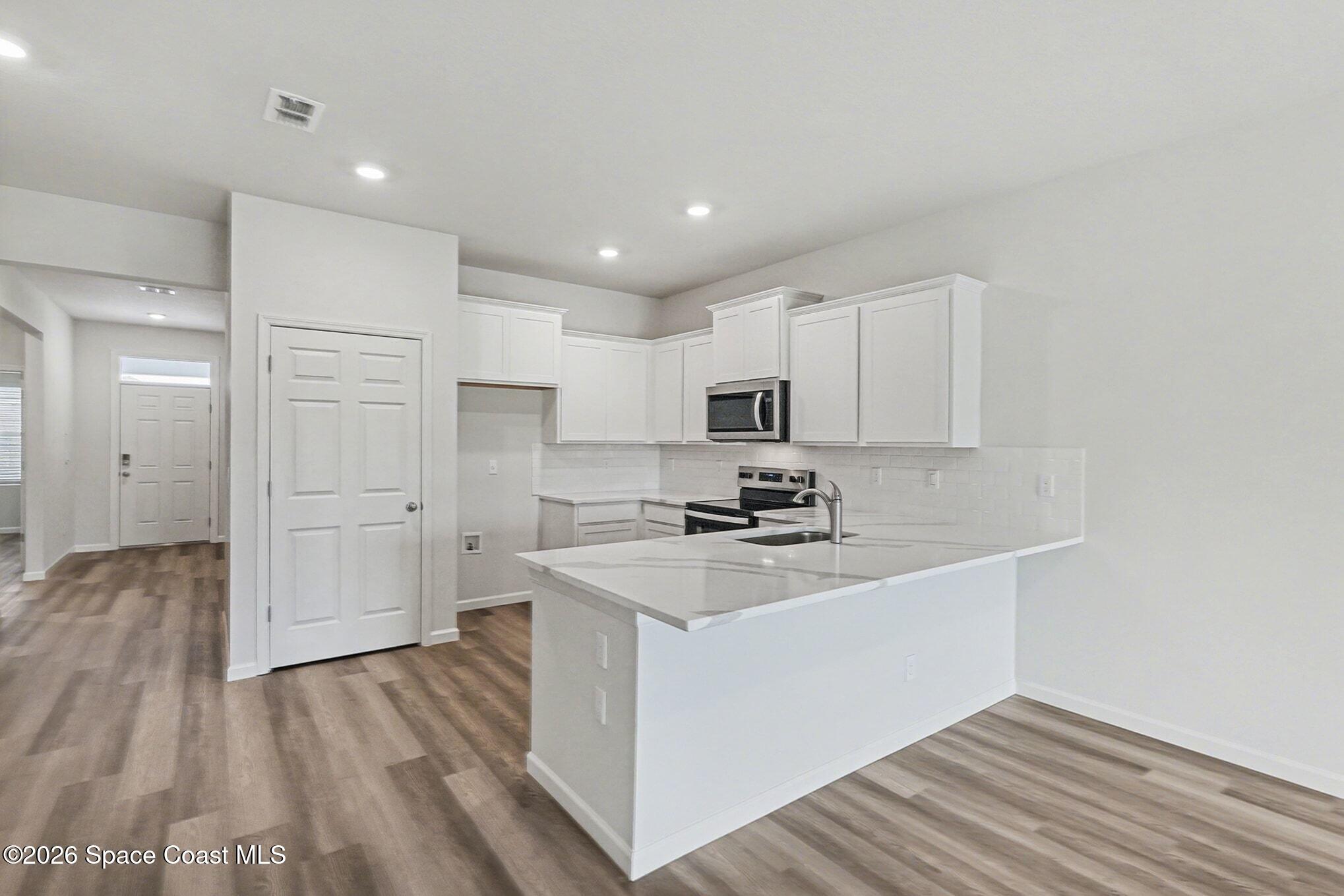 8981 Orchid Reserve Circle