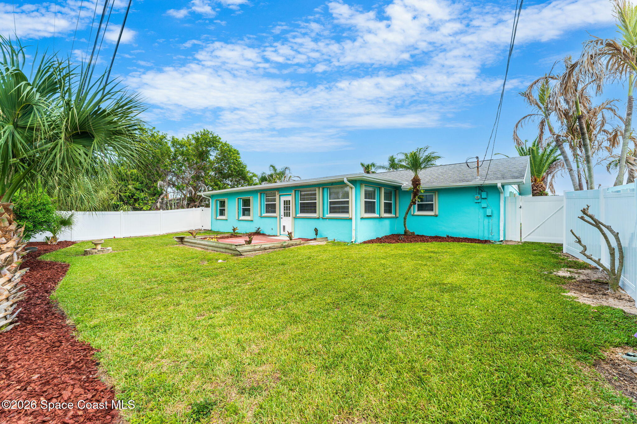 348 Harbor Drive