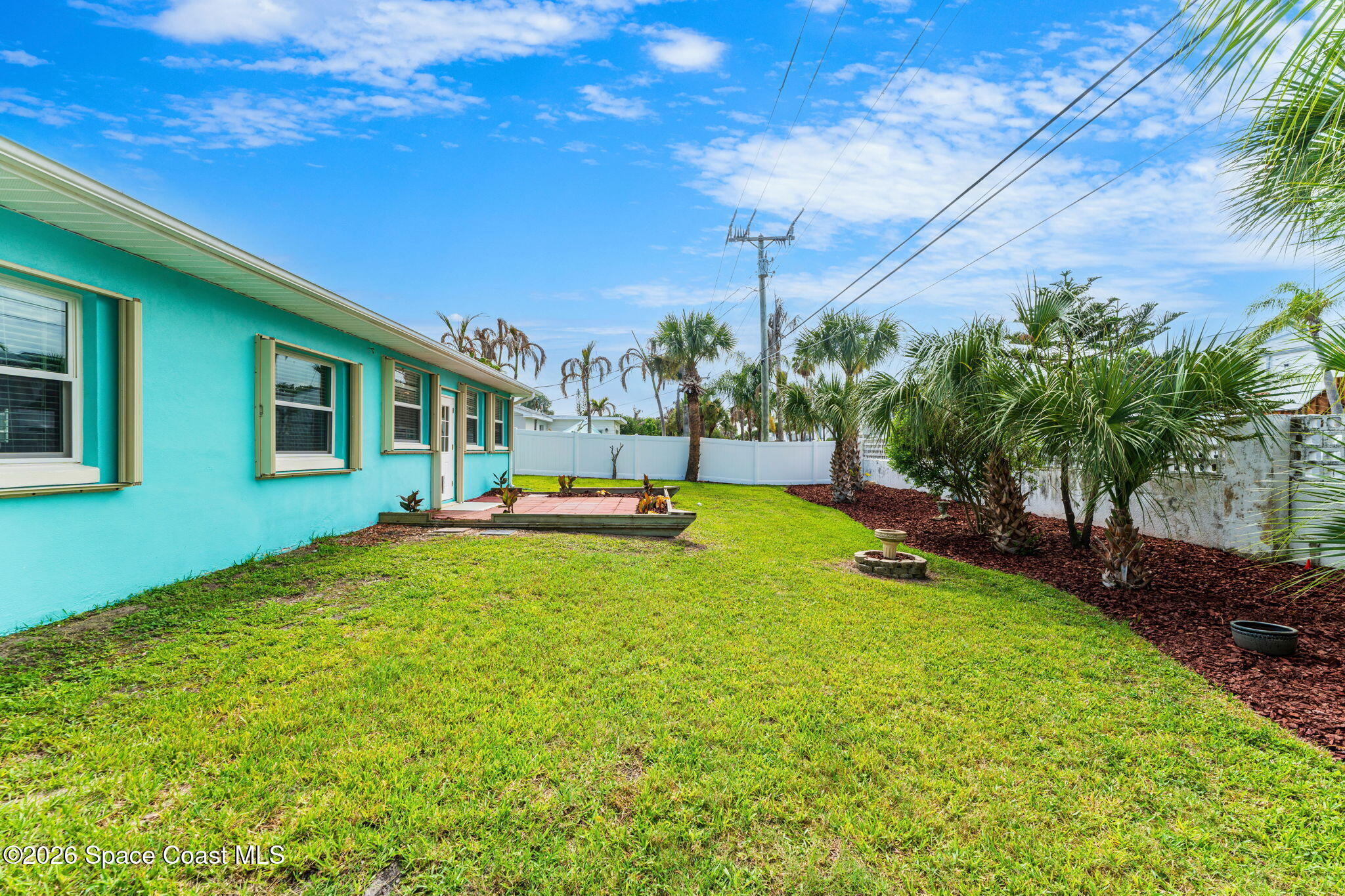 348 Harbor Drive