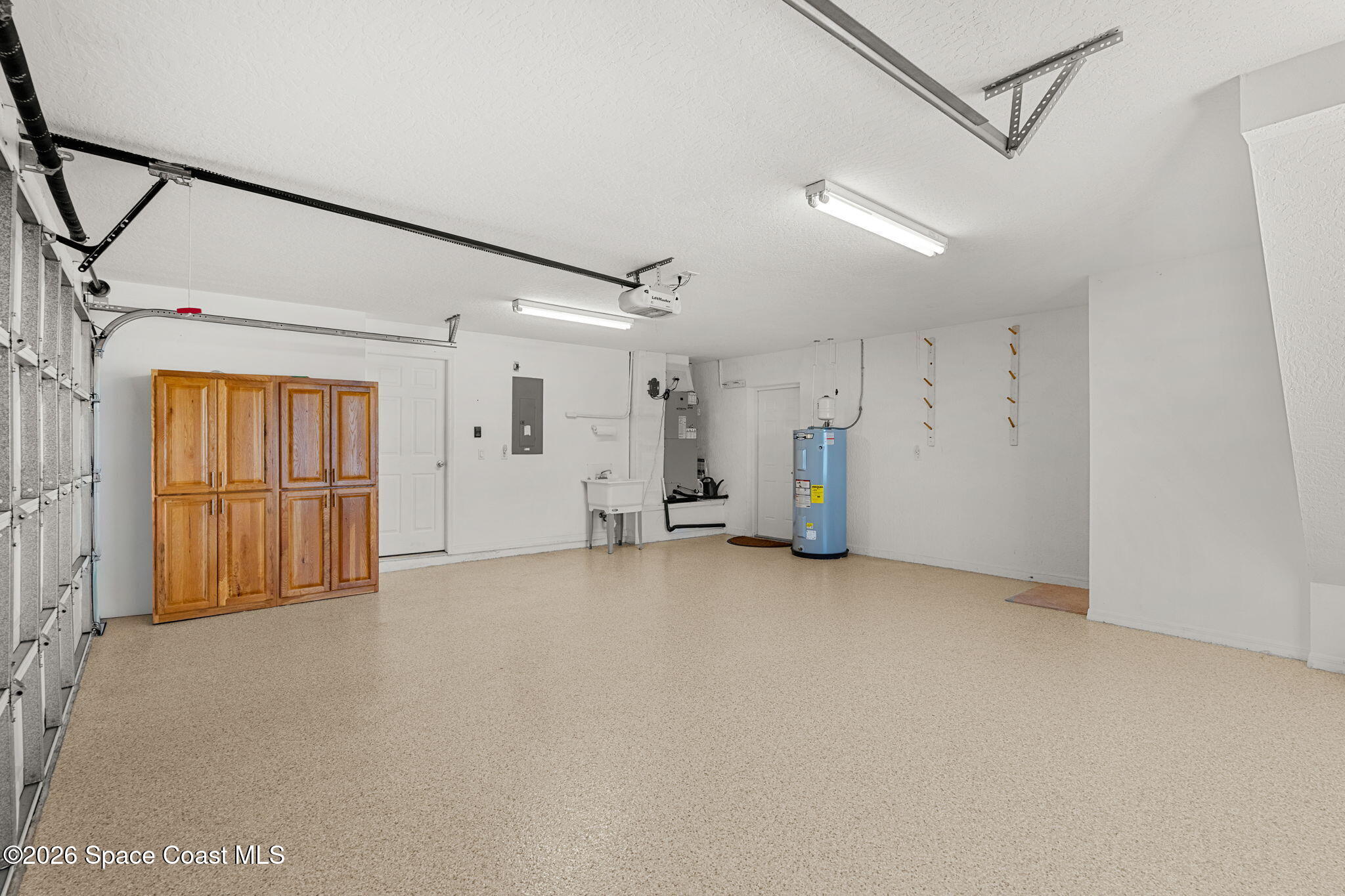 327 Island Drive