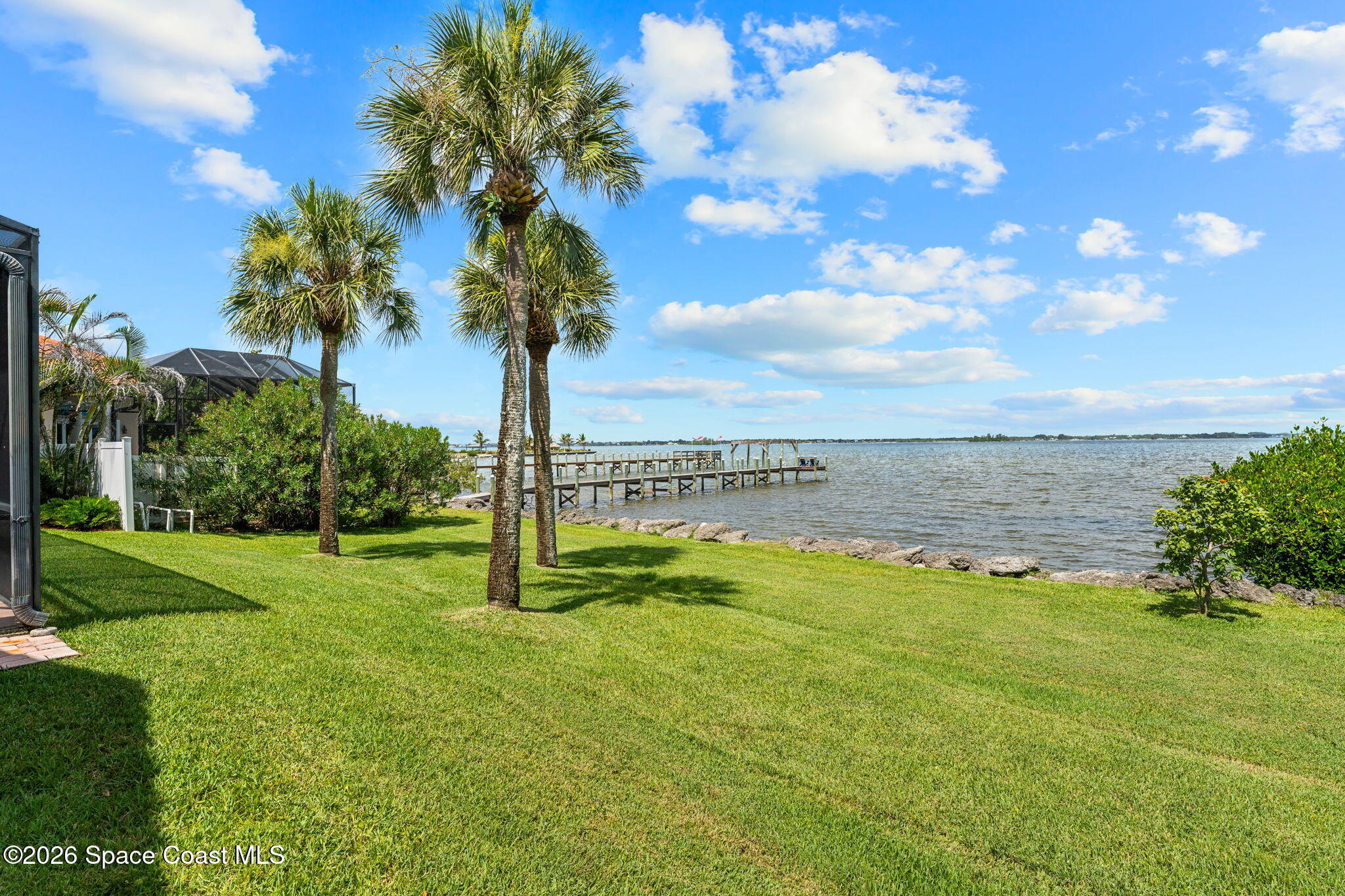 327 Island Drive