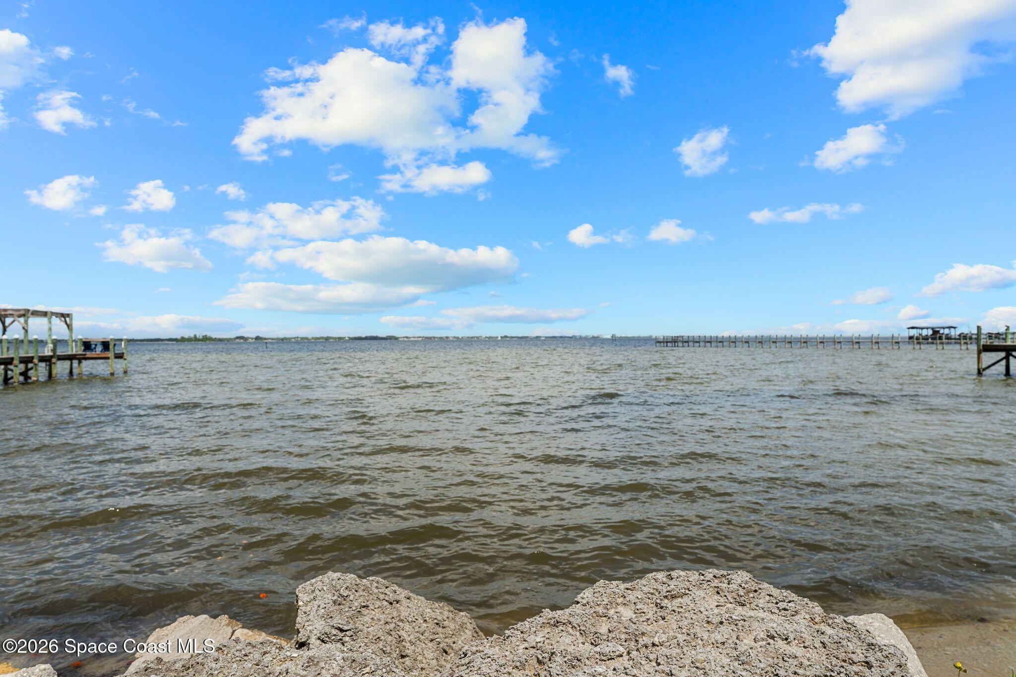 327 Island Drive