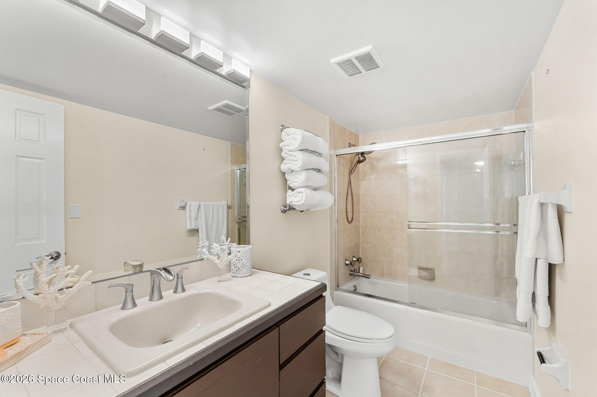85 S Atlantic Avenue 504