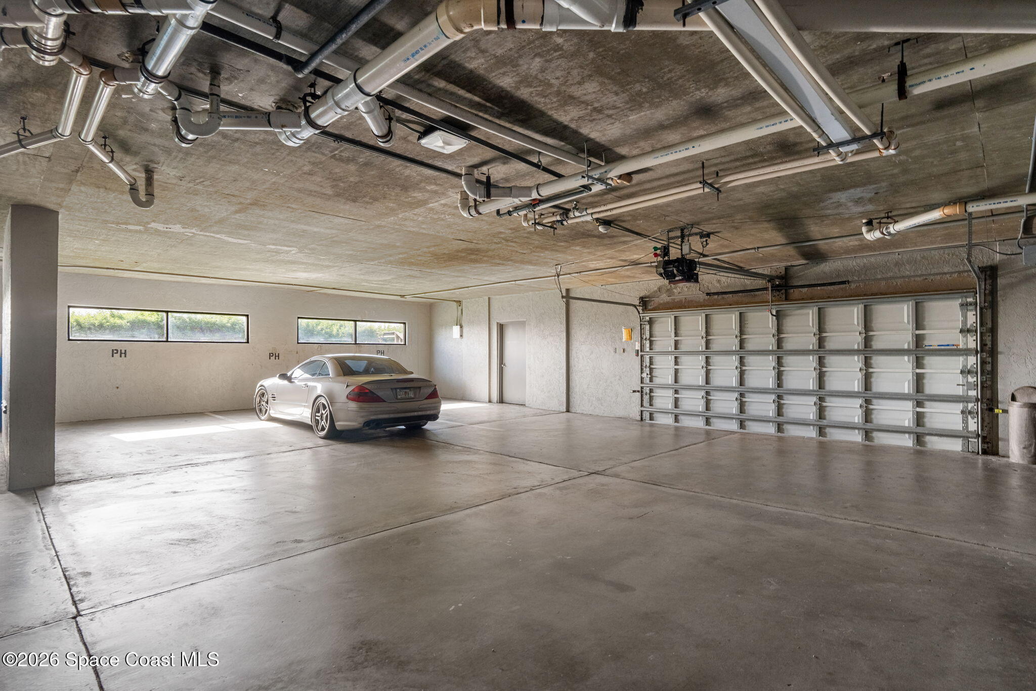 85 S Atlantic Avenue 504
