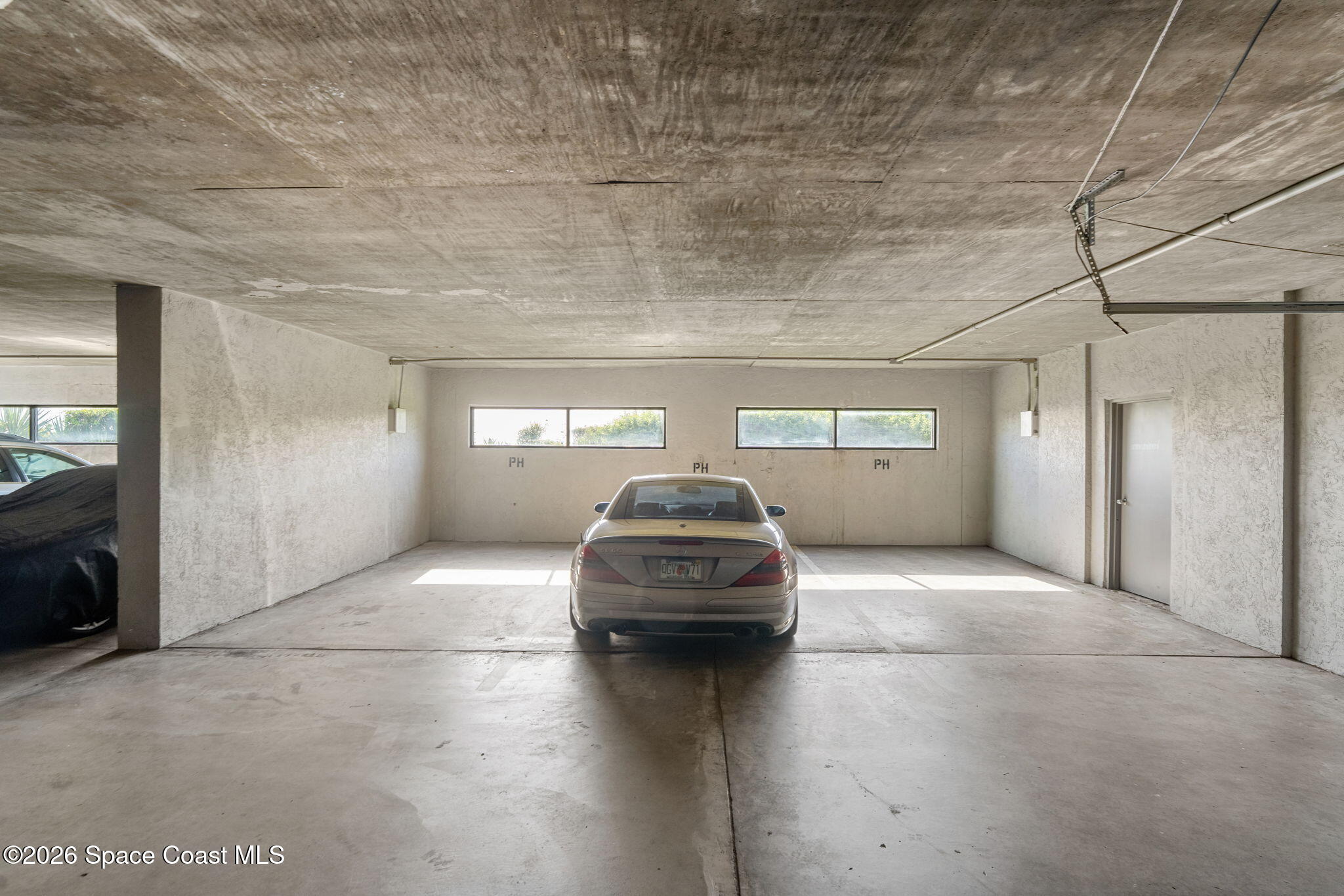 85 S Atlantic Avenue 504