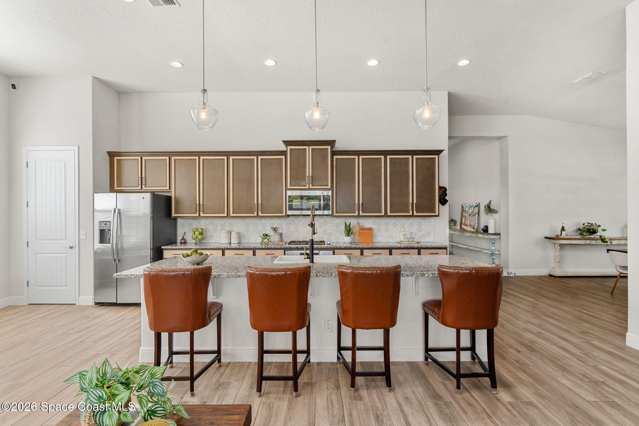 3879 Poseidon Way