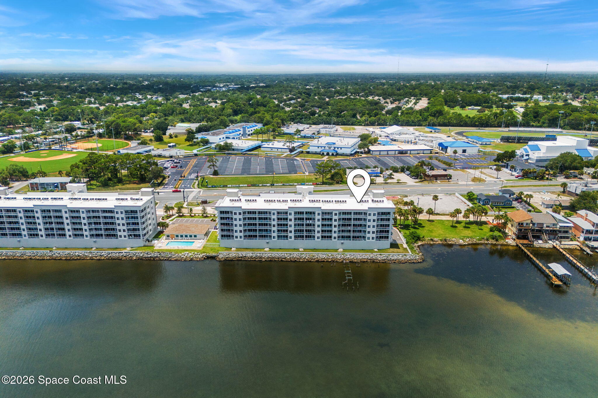 1805 Riverside Drive 507