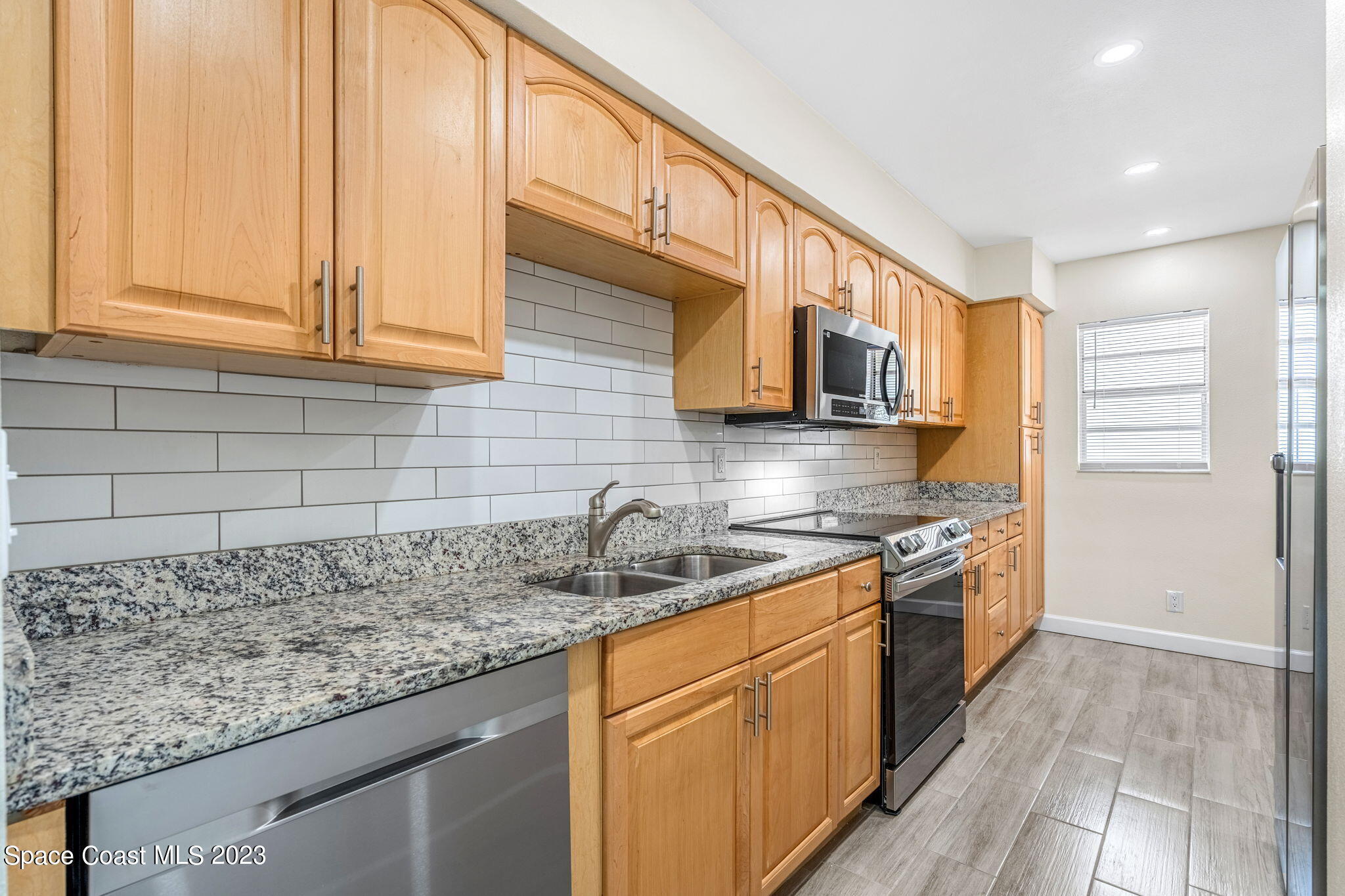 416 School Road S 101