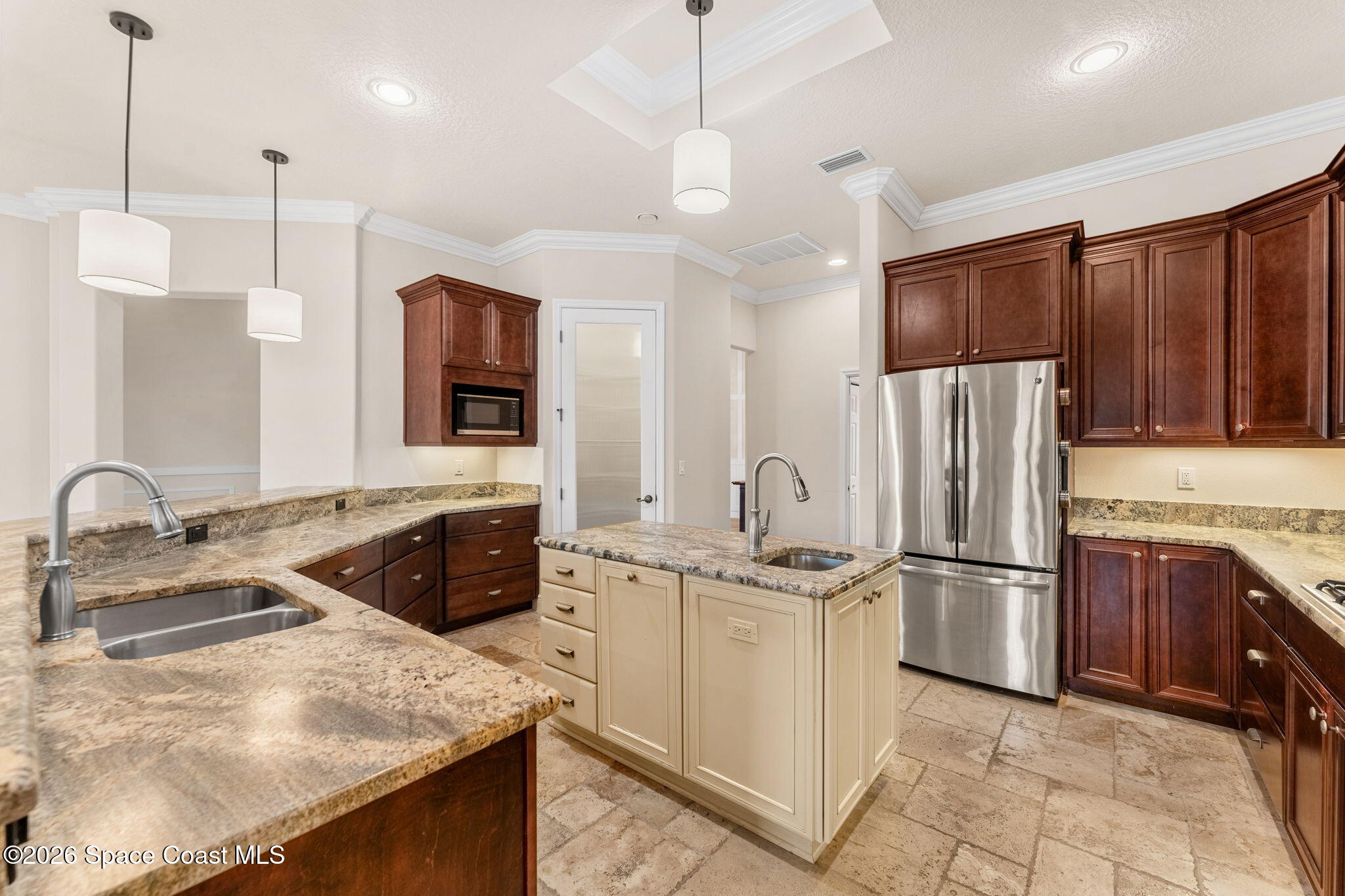110 Utopia Circle