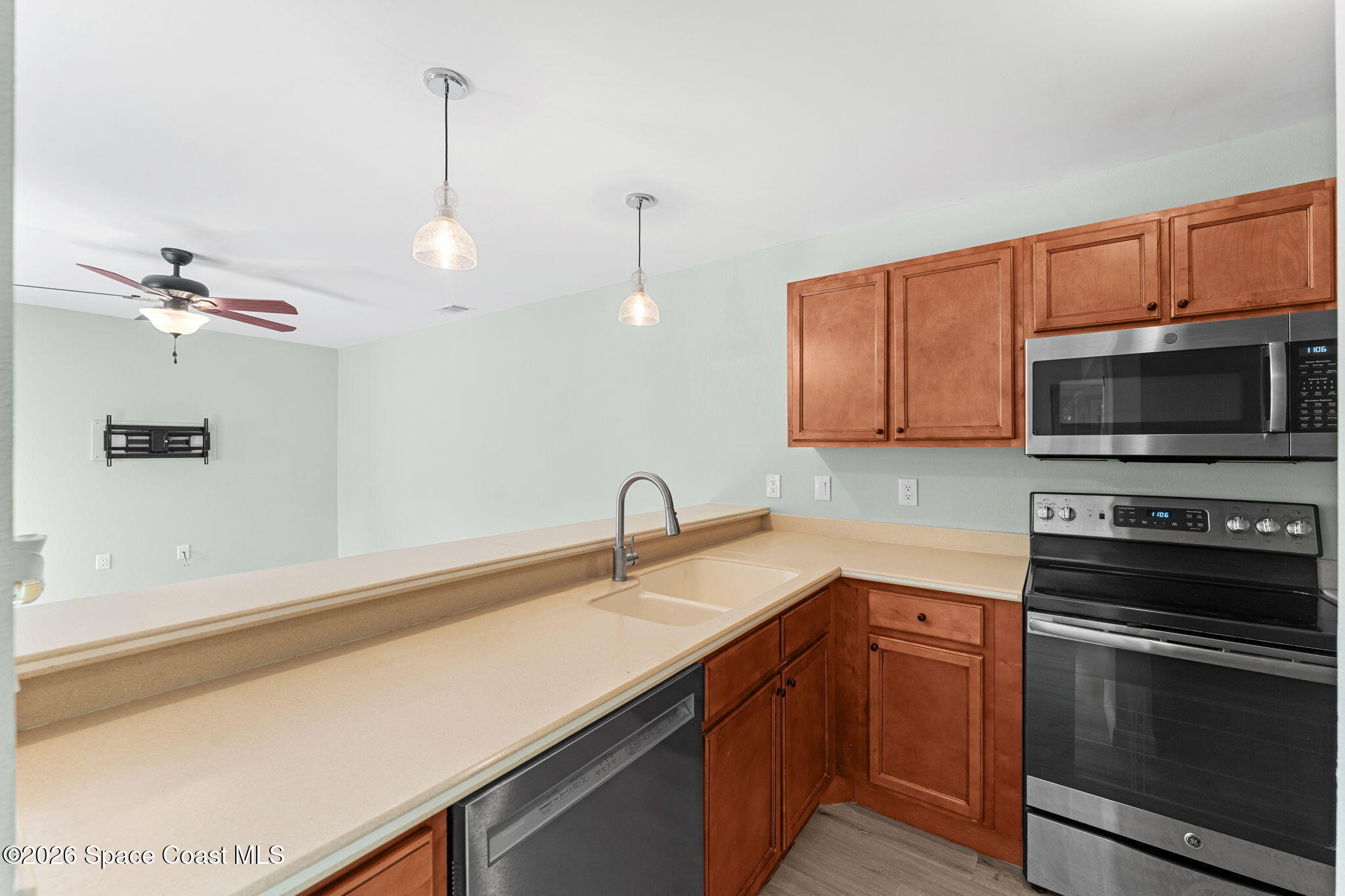 1490 Malibu Circle NE 108