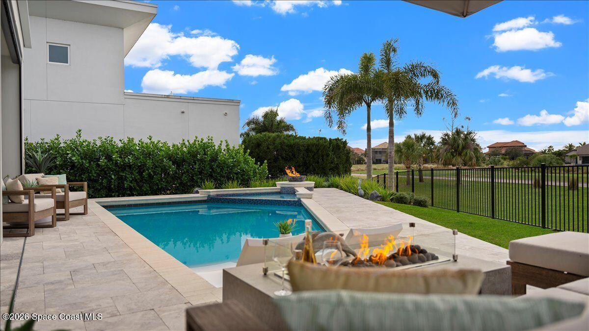 6444 Modern Duran Drive