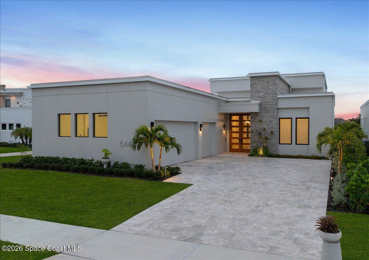 6444 Modern Duran Drive