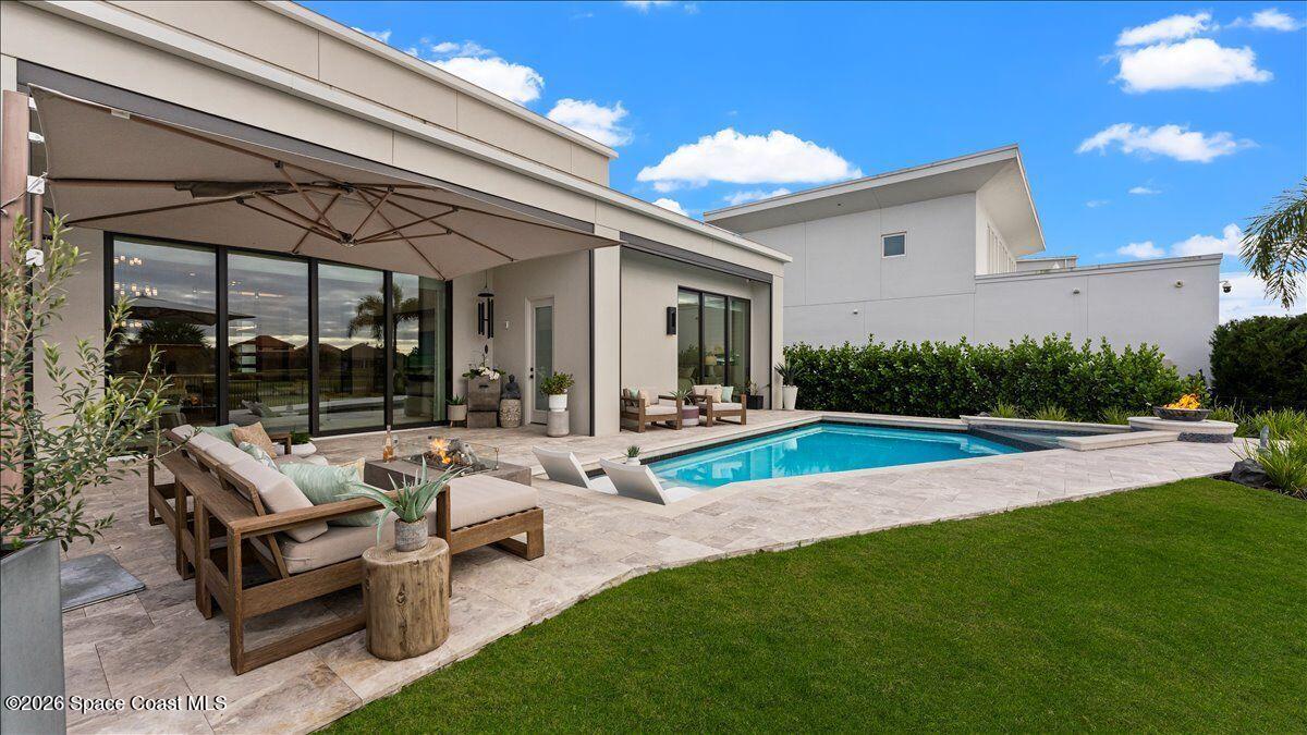 6444 Modern Duran Drive
