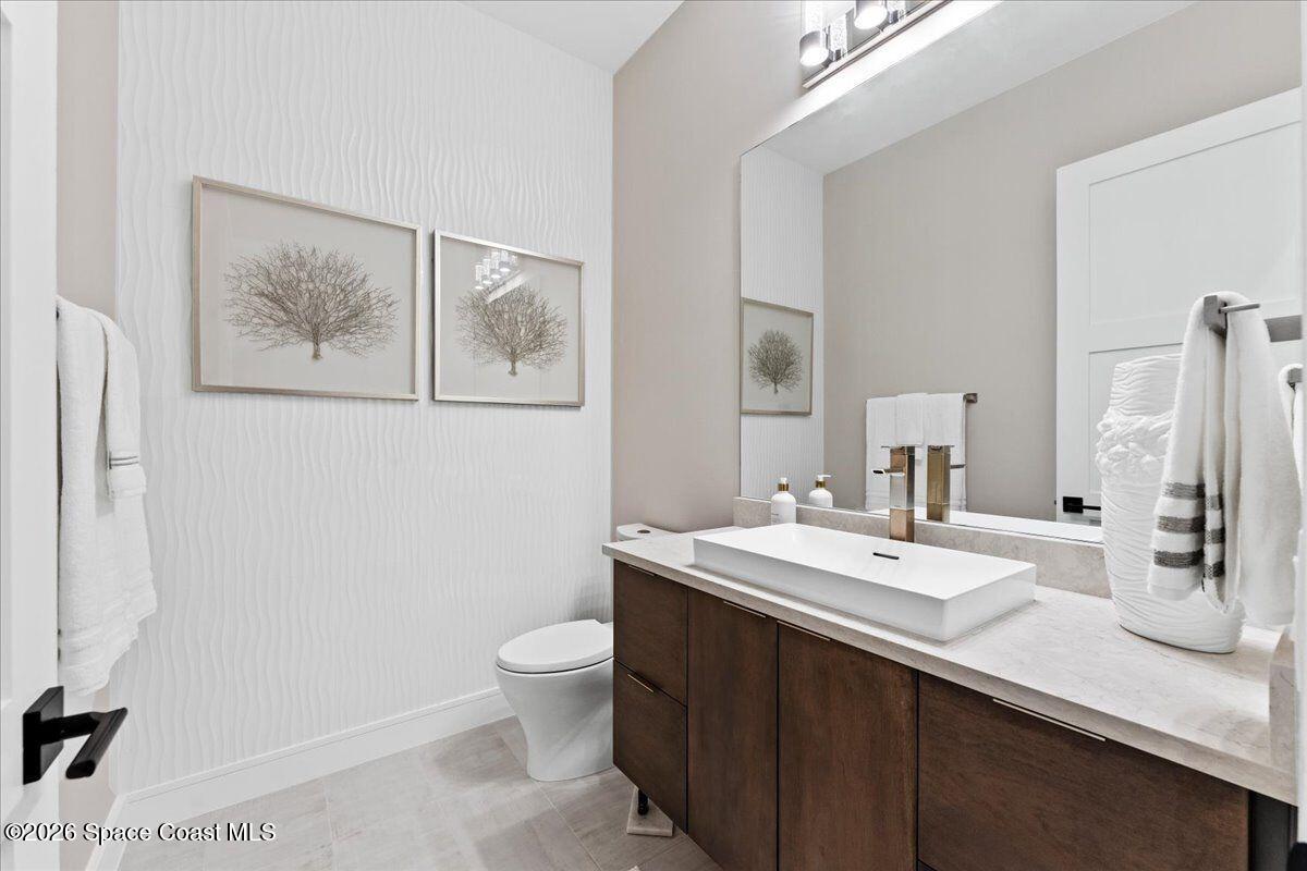 6444 Modern Duran Drive