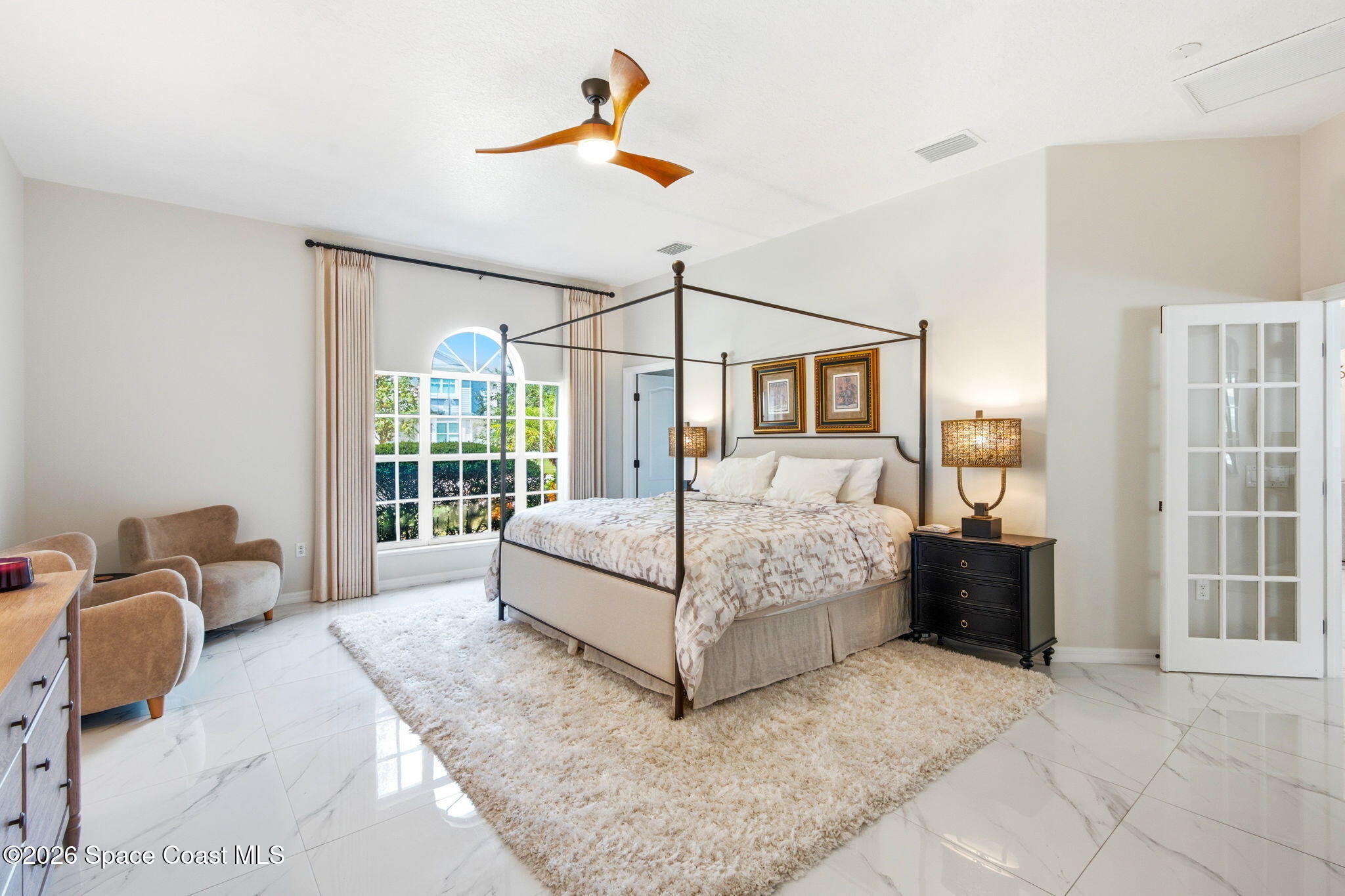 3130 Southern Oaks Drive