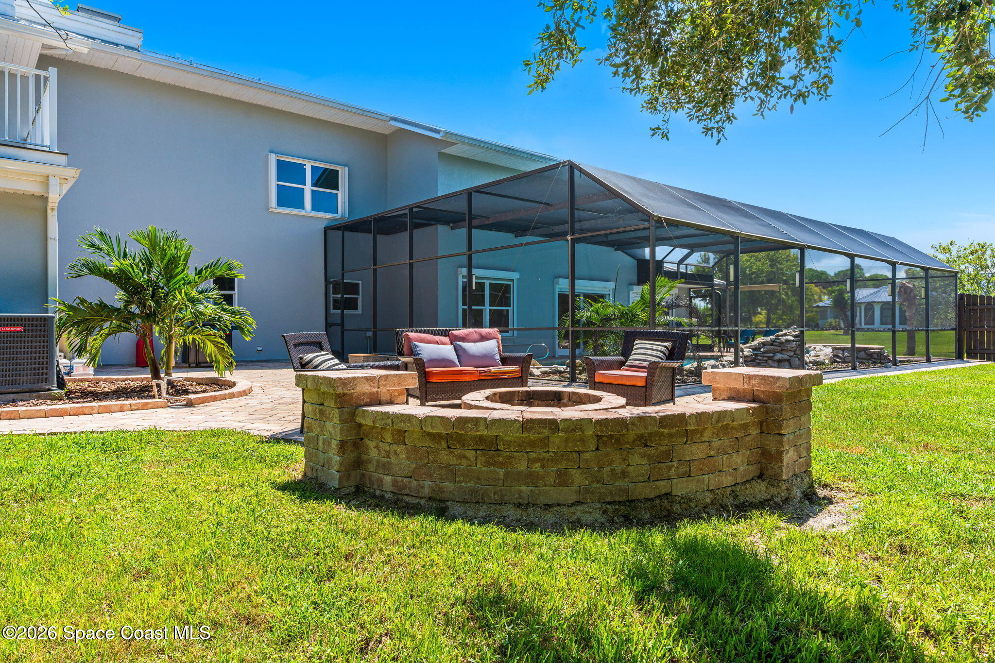 2595 Coral Way