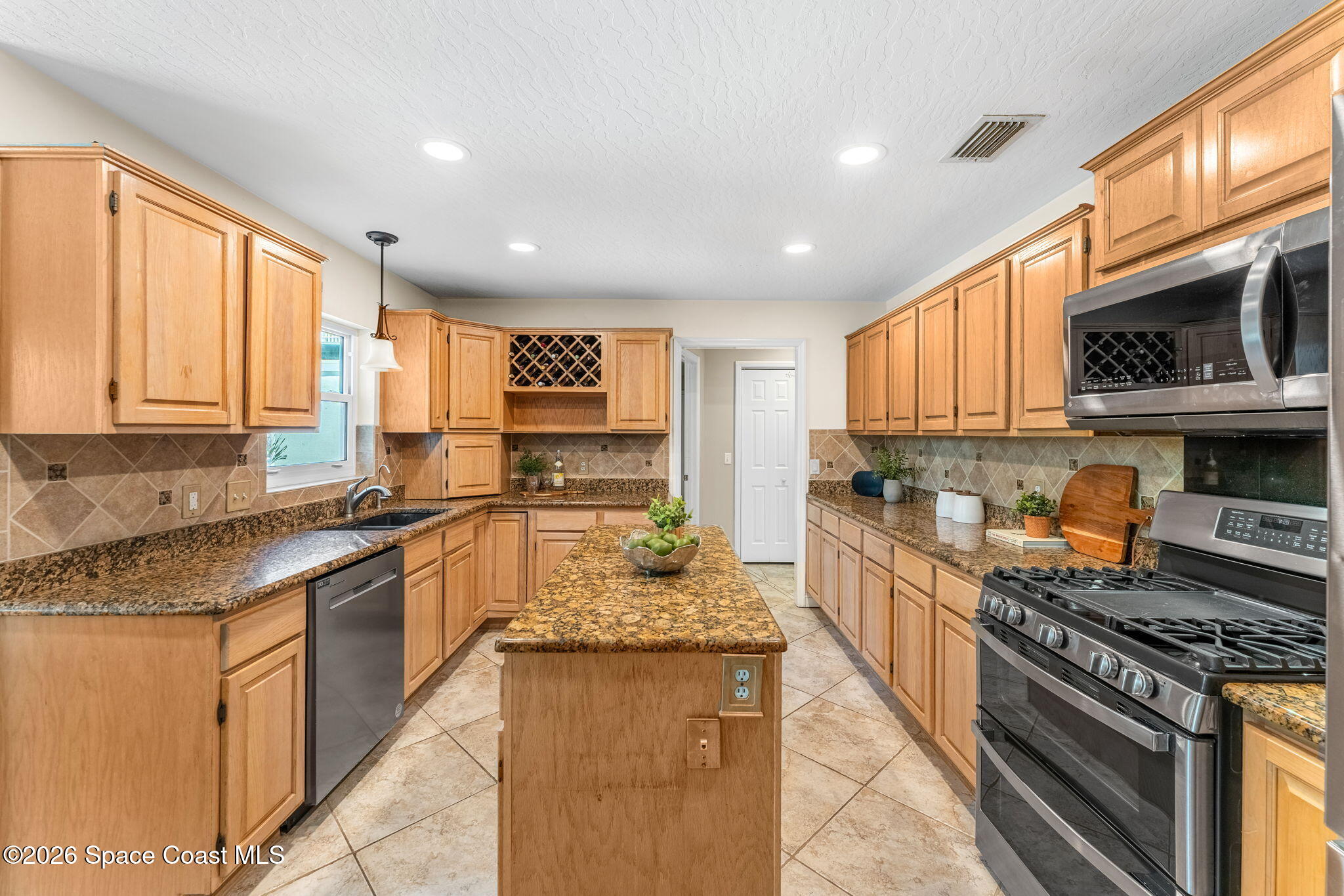 2595 Coral Way