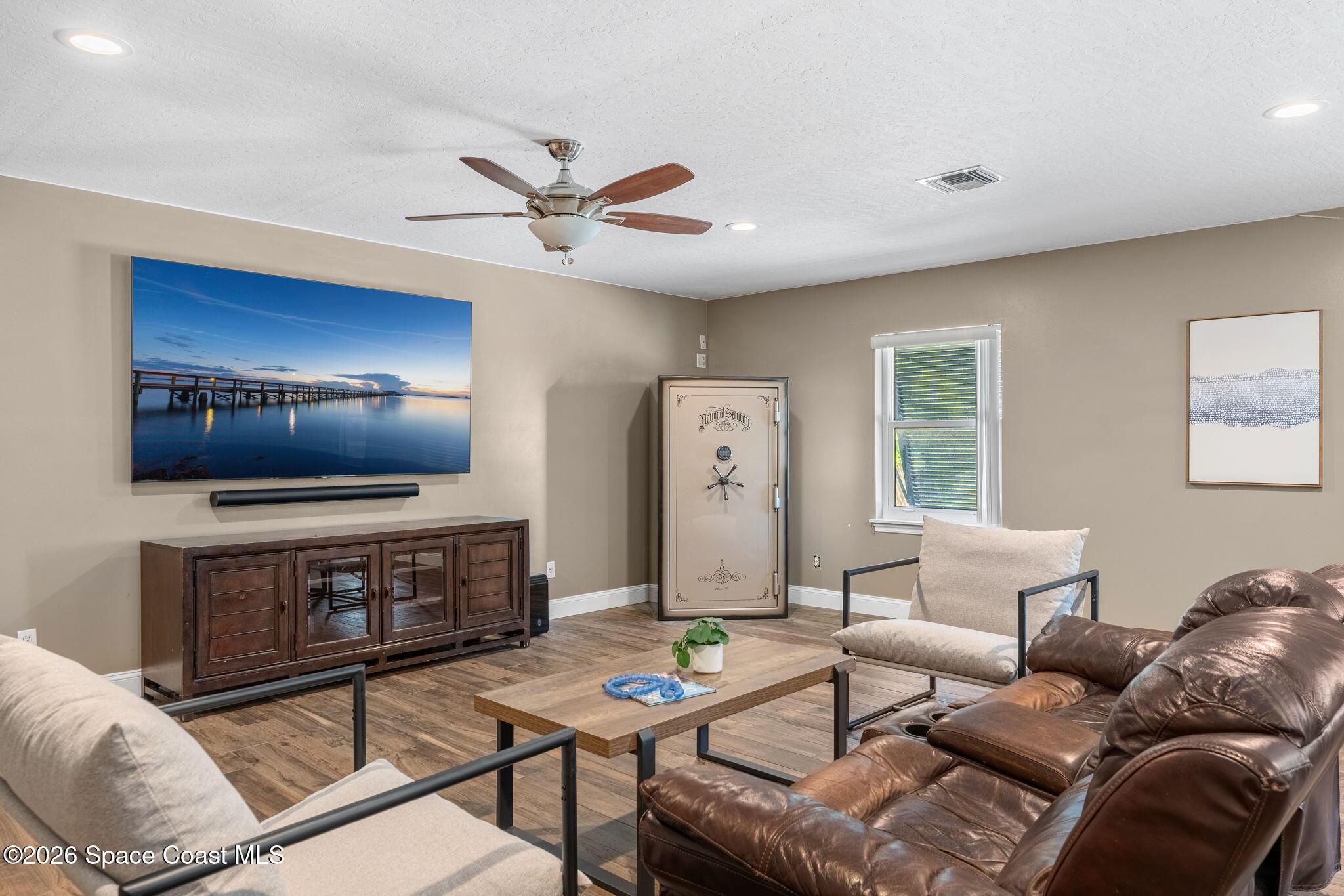 2595 Coral Way