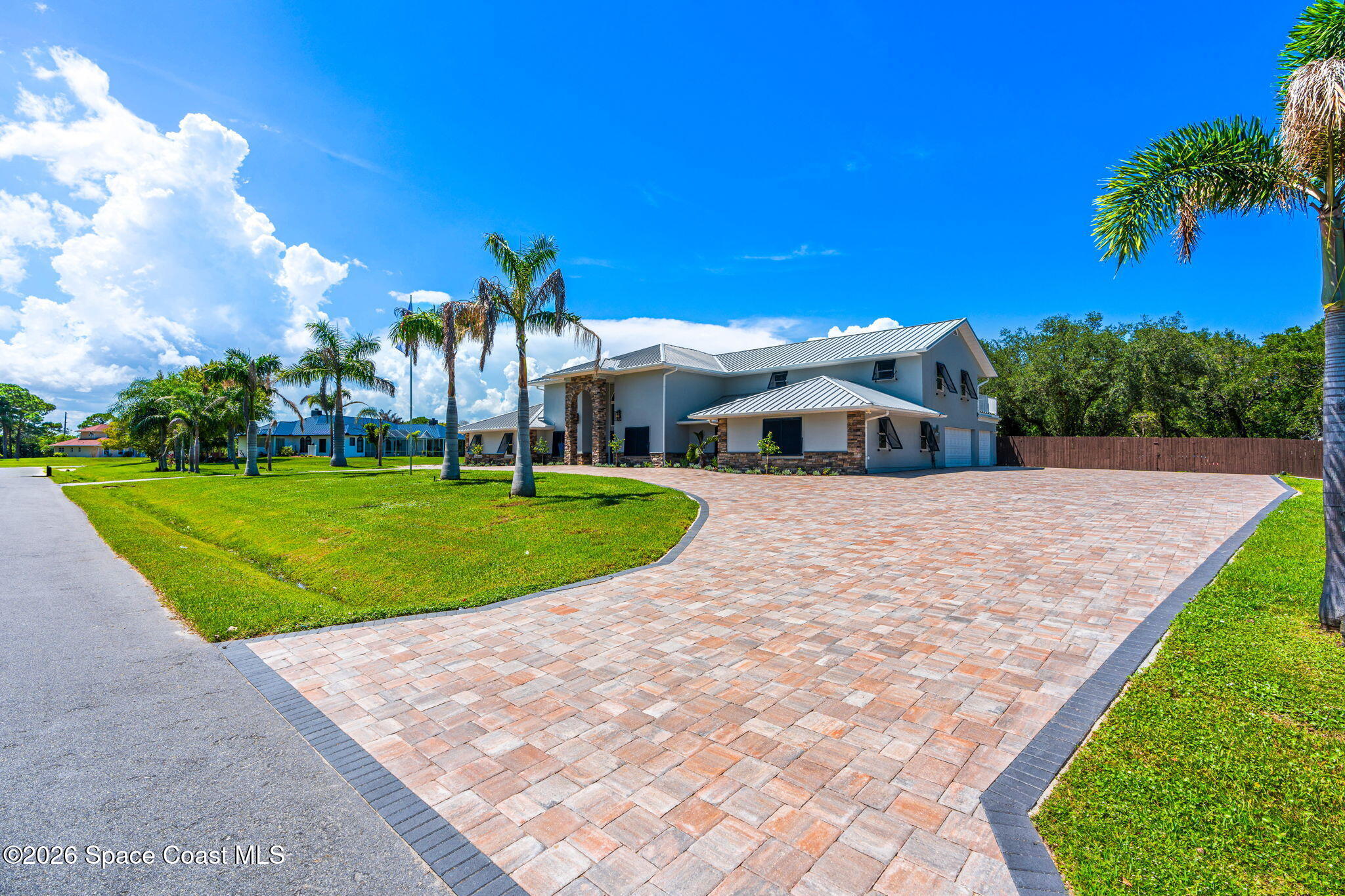 2595 Coral Way