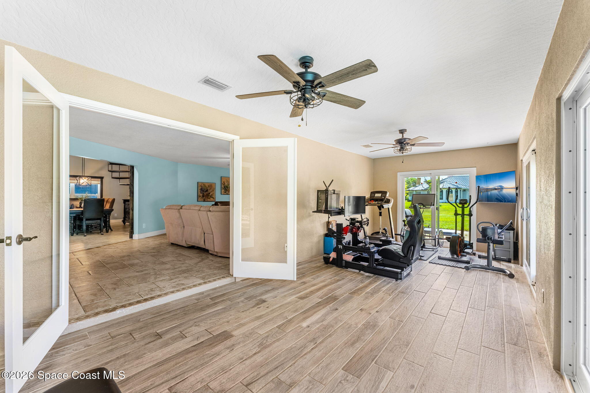 2595 Coral Way
