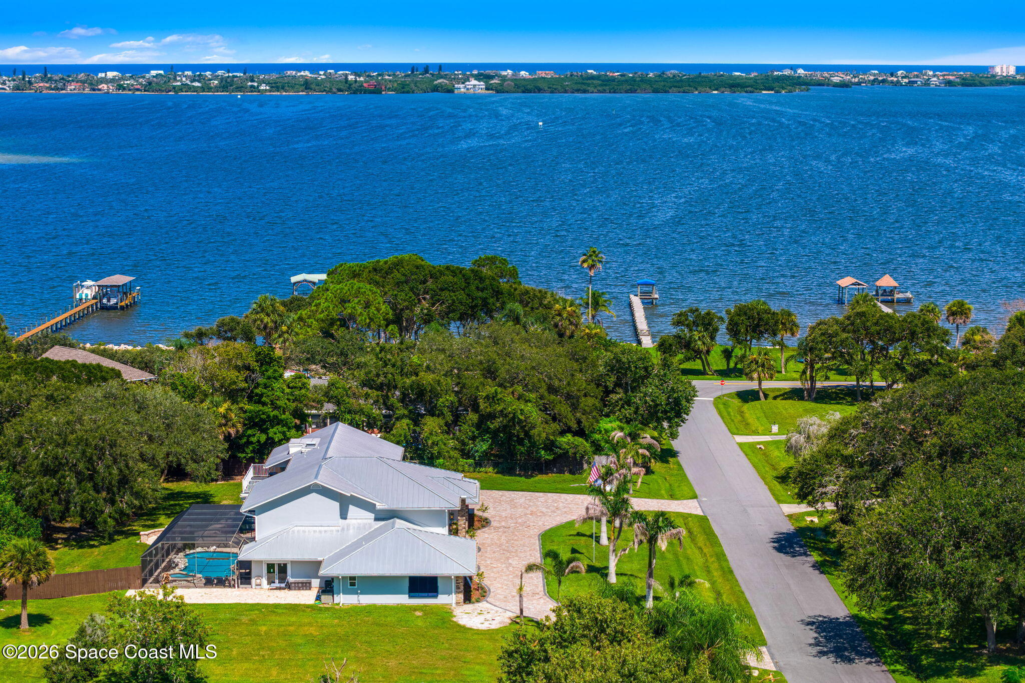 2595 Coral Way