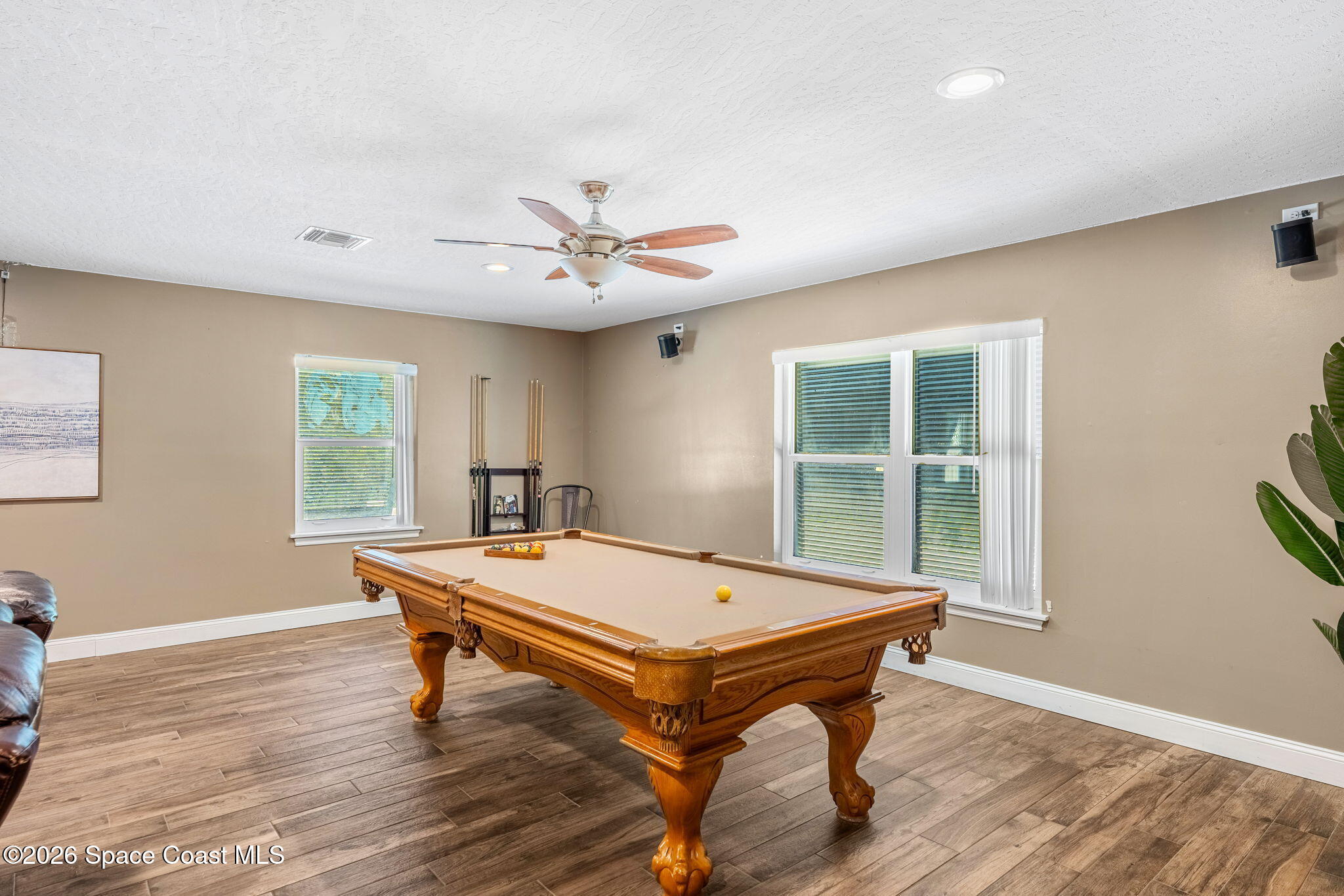 2595 Coral Way