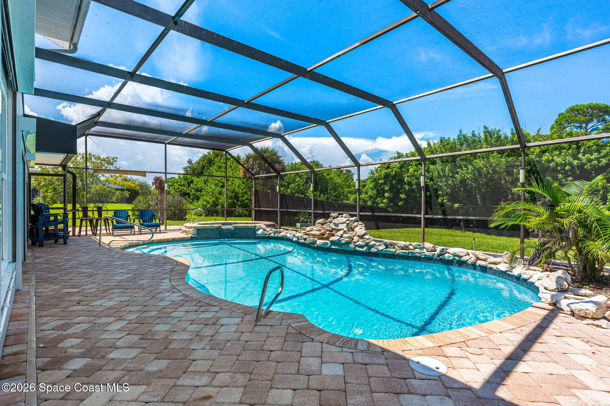 2595 Coral Way