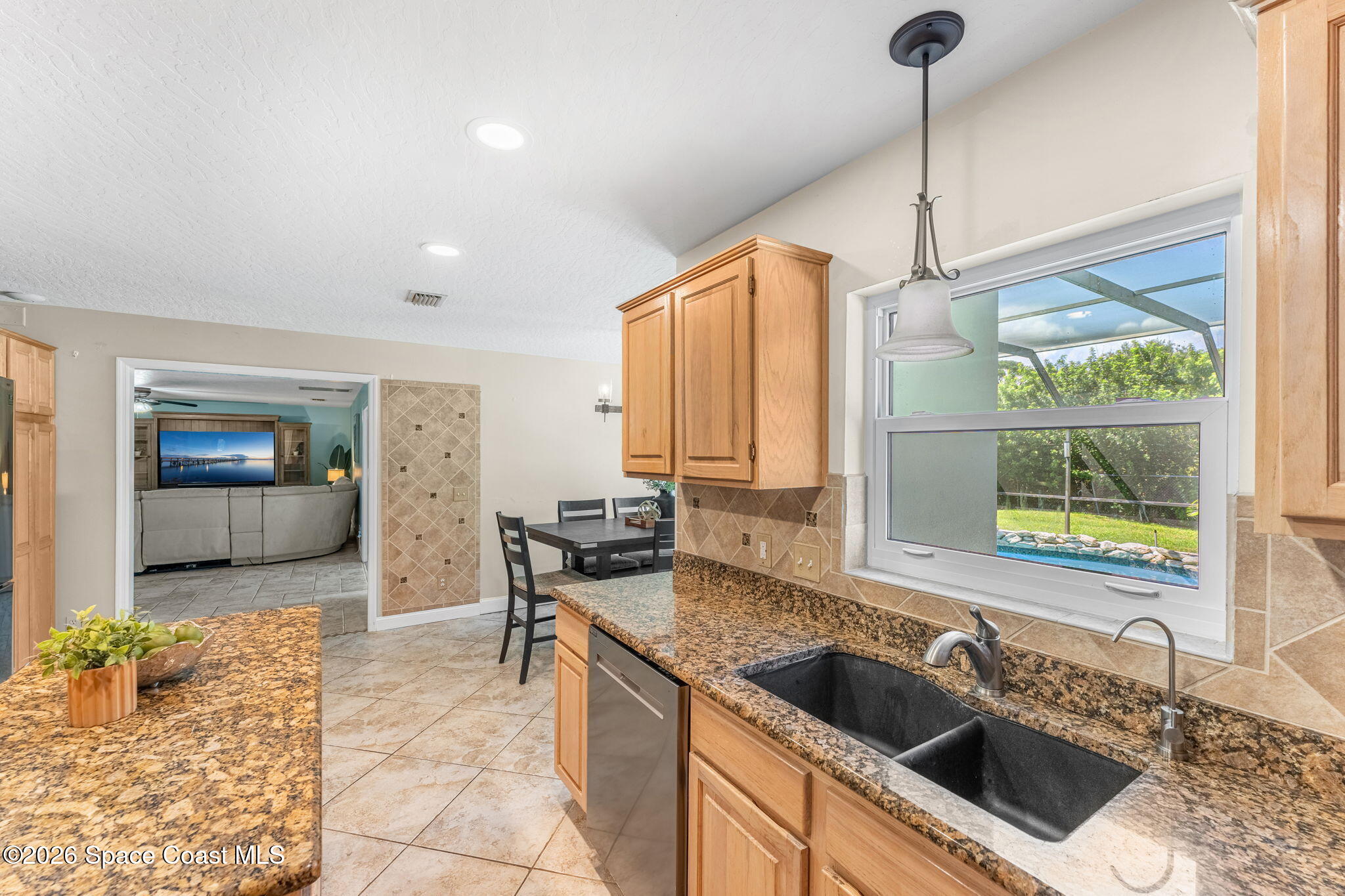 2595 Coral Way