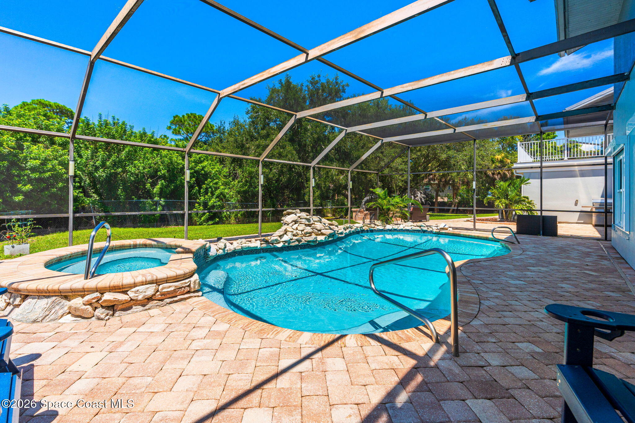 2595 Coral Way