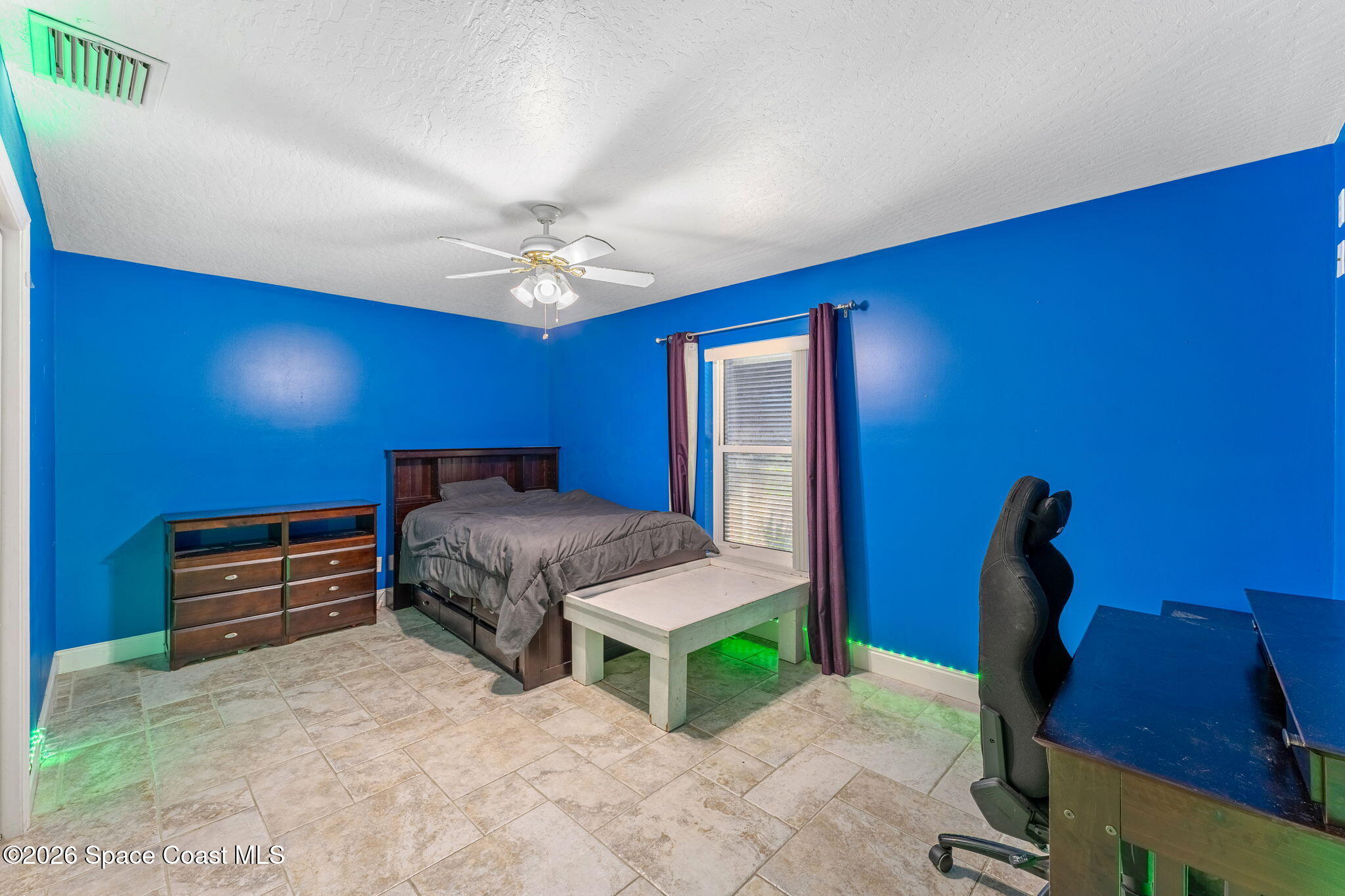 2595 Coral Way
