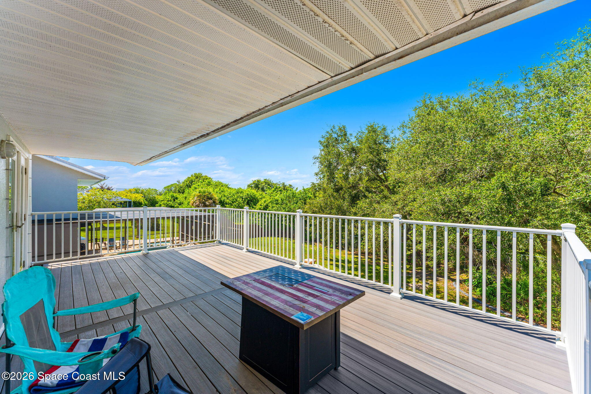 2595 Coral Way