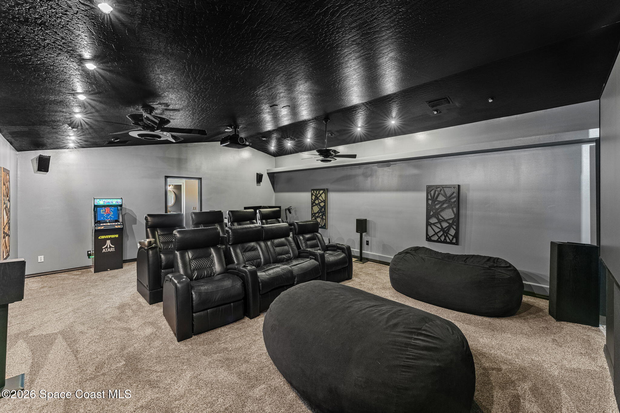 2595 Coral Way