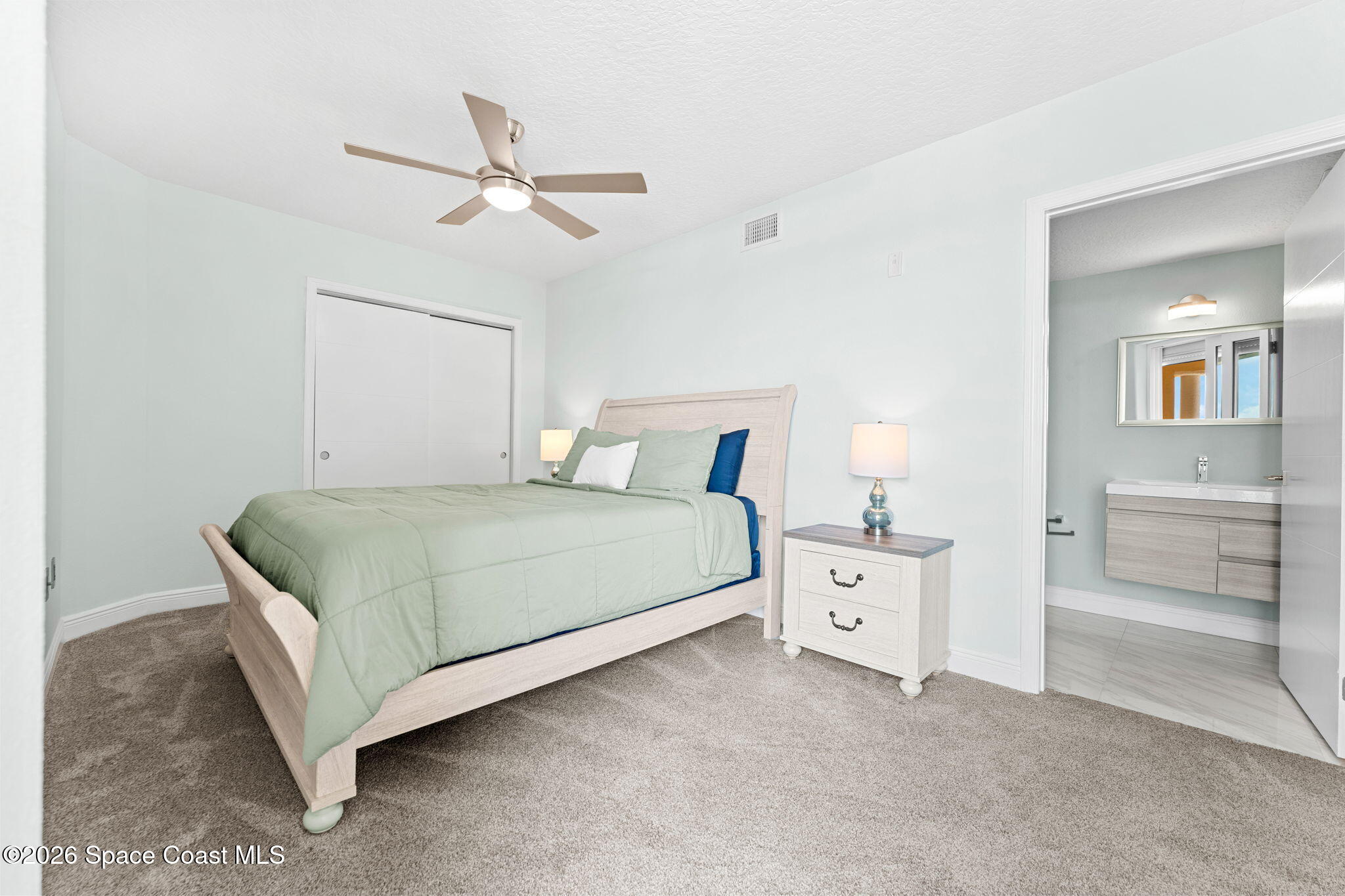 1095 Highway A1a 2401