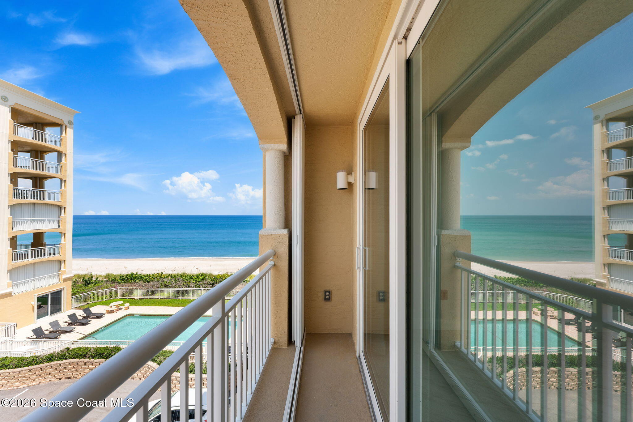 1095 Highway A1a 2401