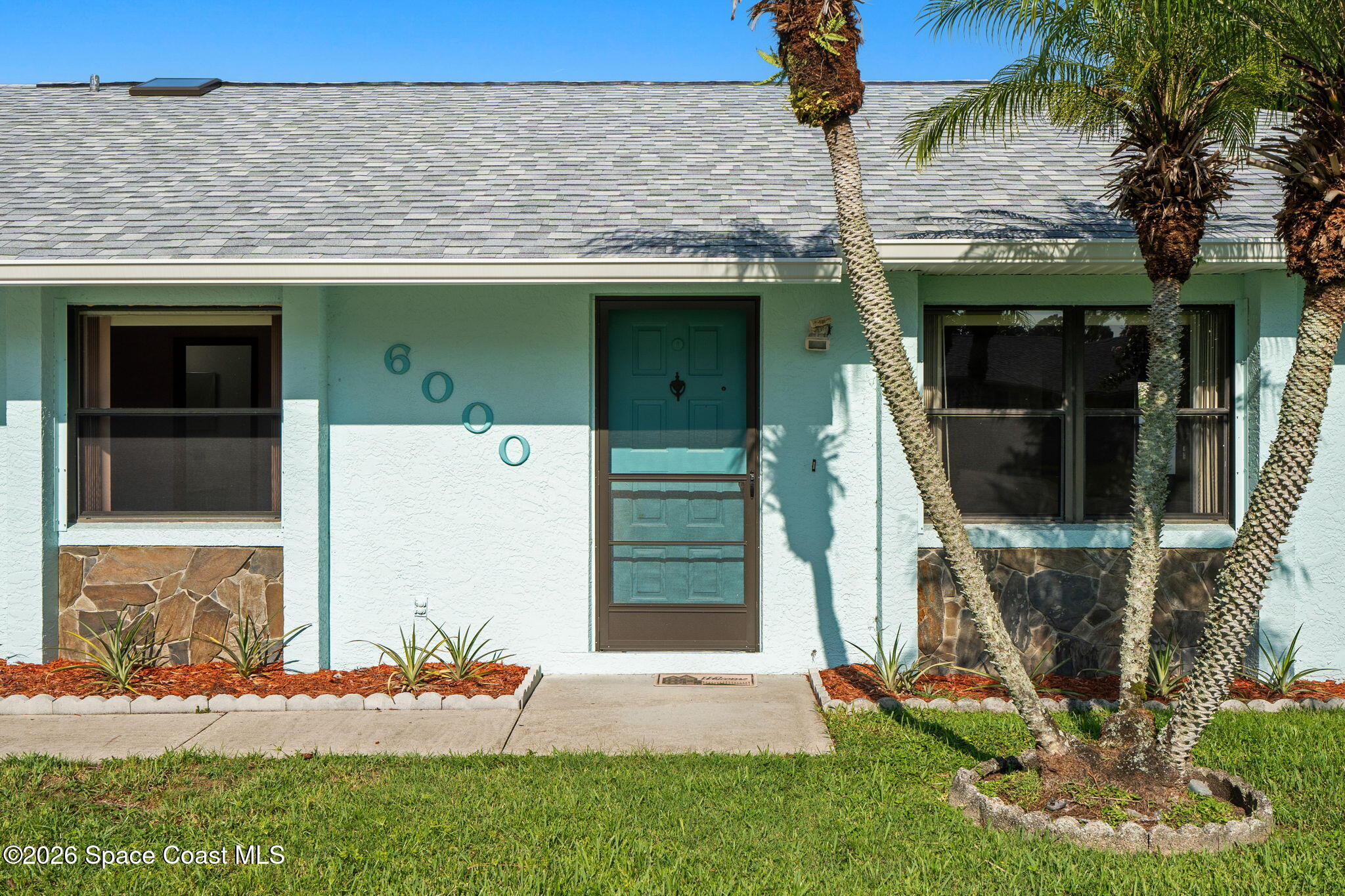 6000 Eaglewalk Avenue